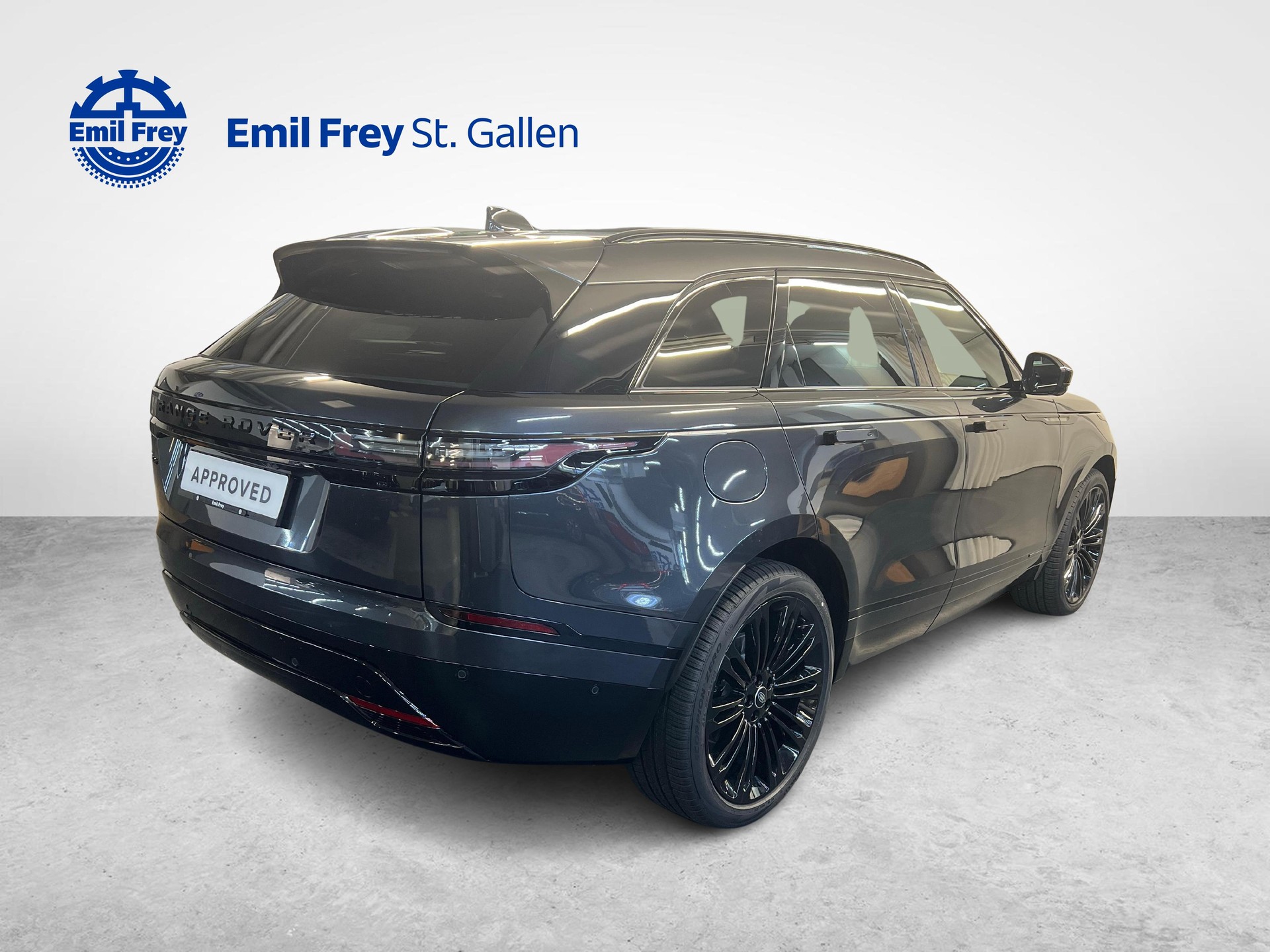 LAND ROVER Range Rover Velar 3.0 I6 Belgravia Edition-image-4