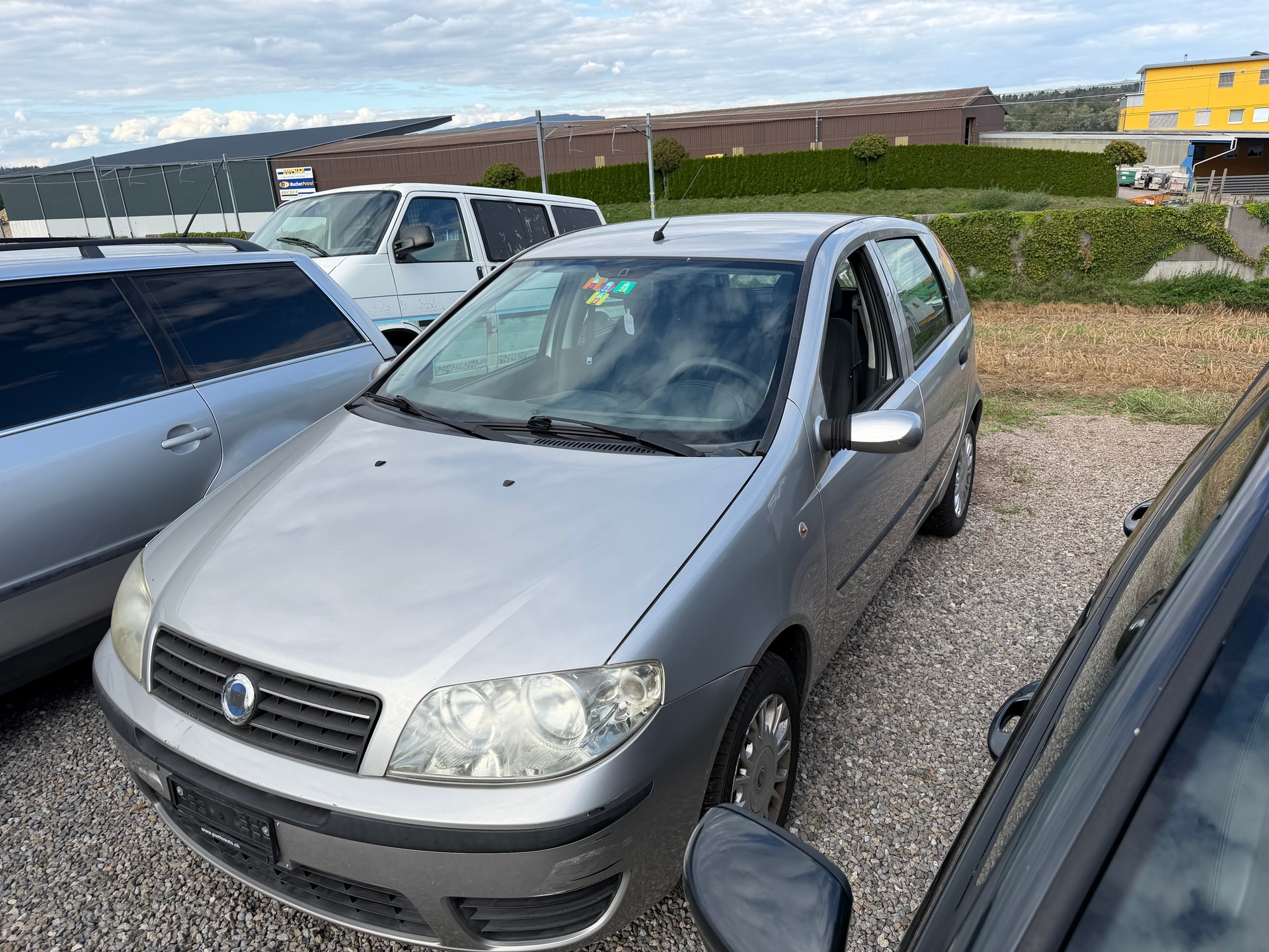 FIAT Punto 1.4 16V Emotion-image-2