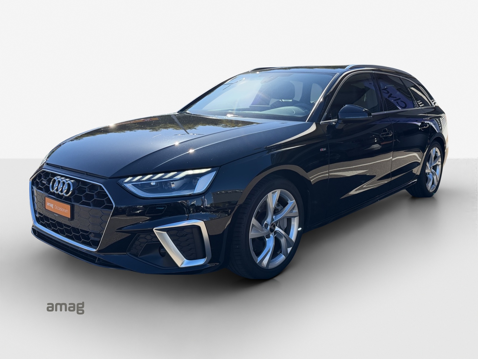 AUDI A4 Avant 40 TFSI S line S-tronic quattro-image-0