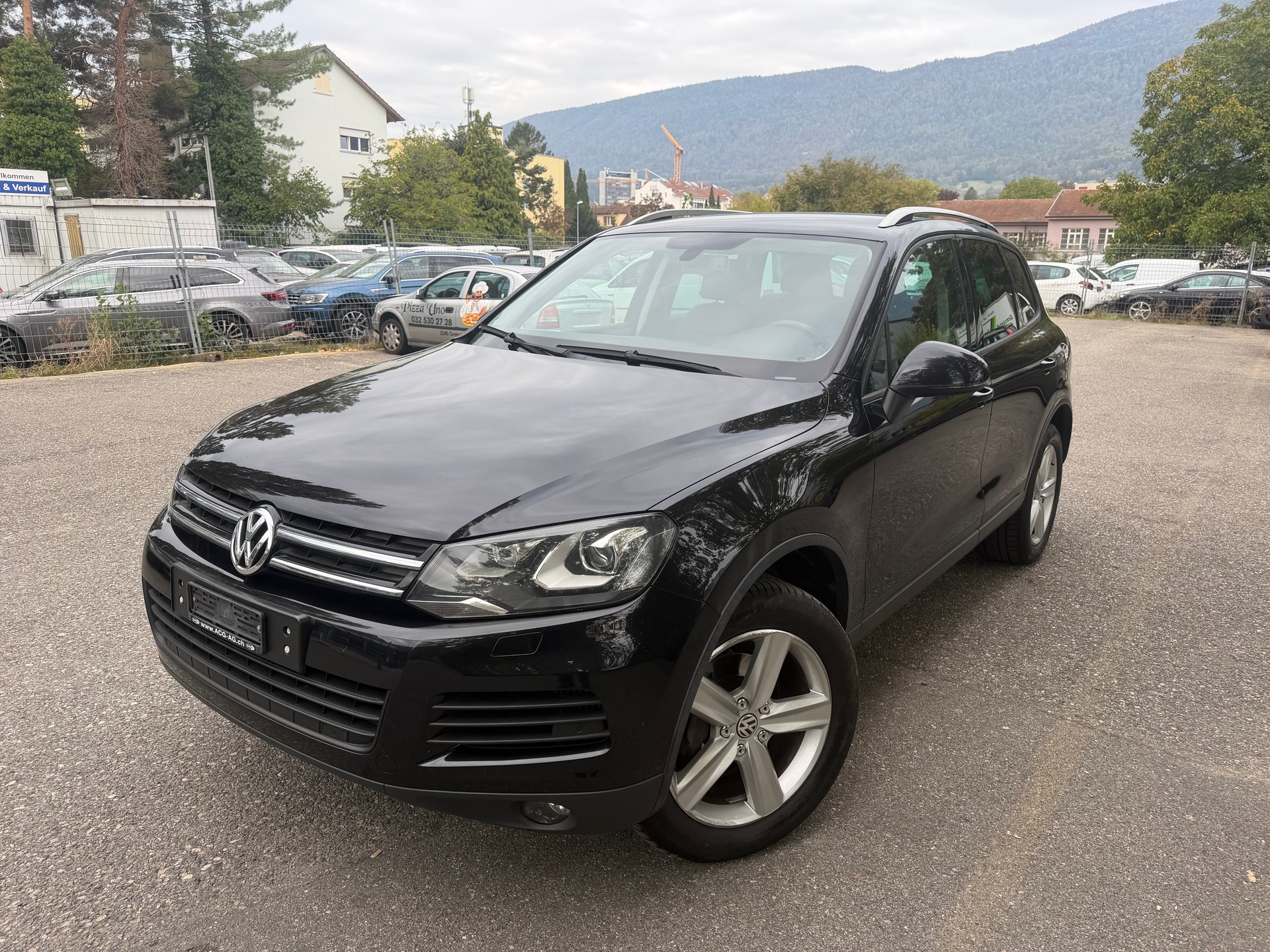 VW Touareg 3.0 TDI BlueMotion Technology Tiptronic * Leder * Gr. Navi * Xenon * Klima-auto * PDC V&H * Tempomat * AHK 3500Kg * B5b-image-0