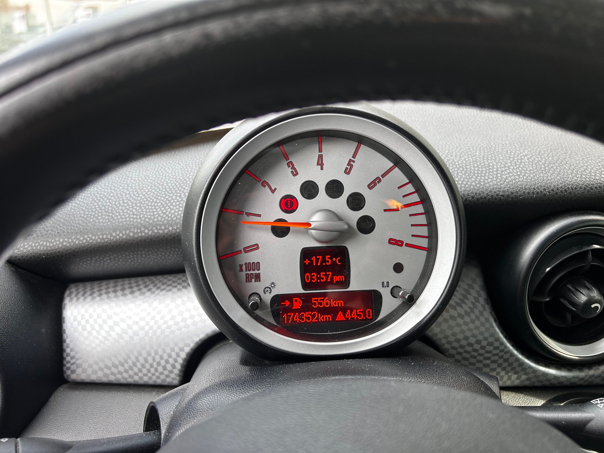 MINI Cooper S-image-9