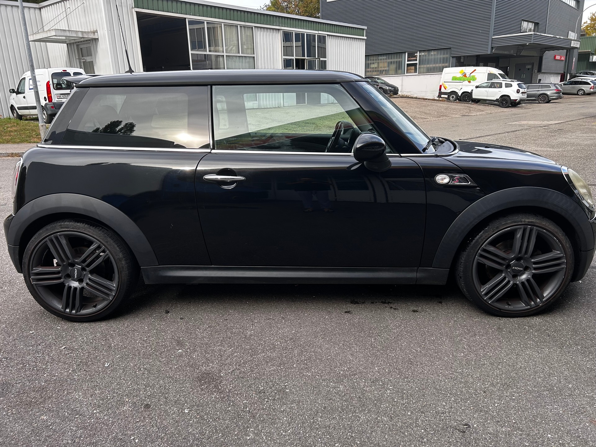MINI Cooper S-image-3