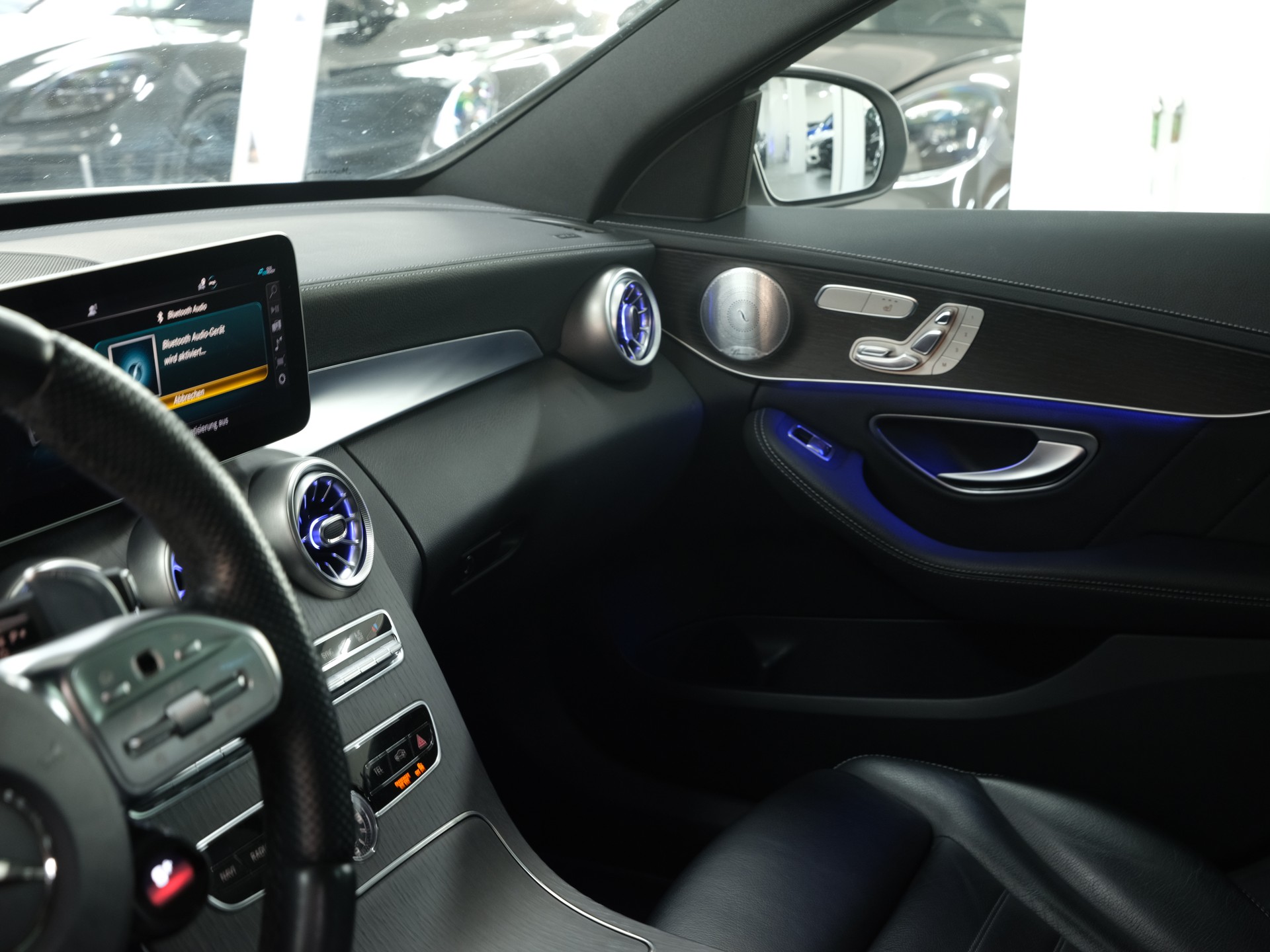 MERCEDES-BENZ C 43 AMG 4Matic Speedshift TCT 9G *Burmster* *AMG Performance* *Panorama*-image-21