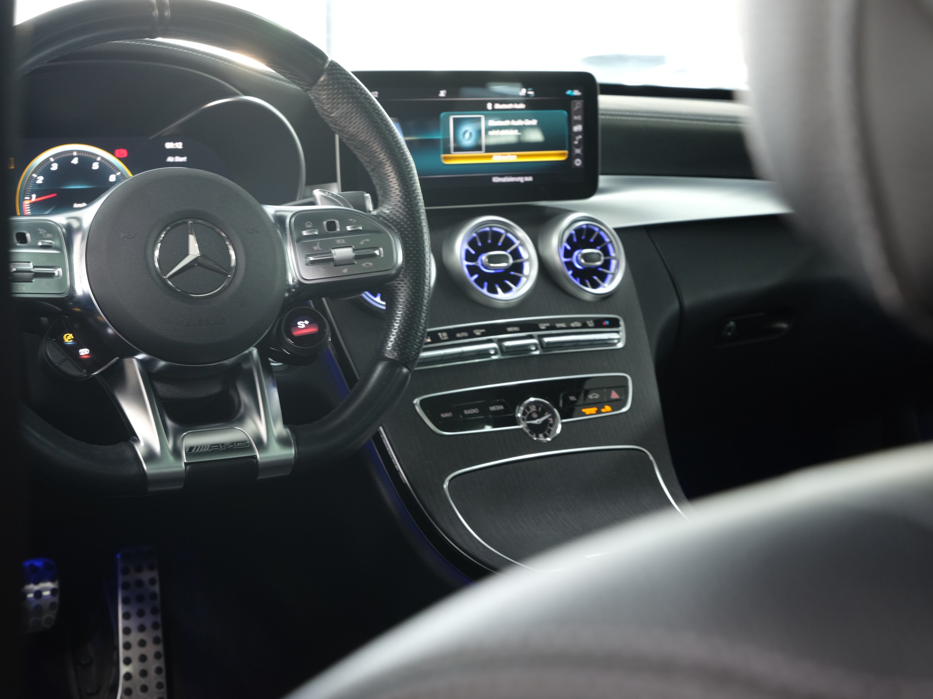 MERCEDES-BENZ C 43 AMG 4Matic Speedshift TCT 9G *Burmster* *AMG Performance* *Panorama*-image-22