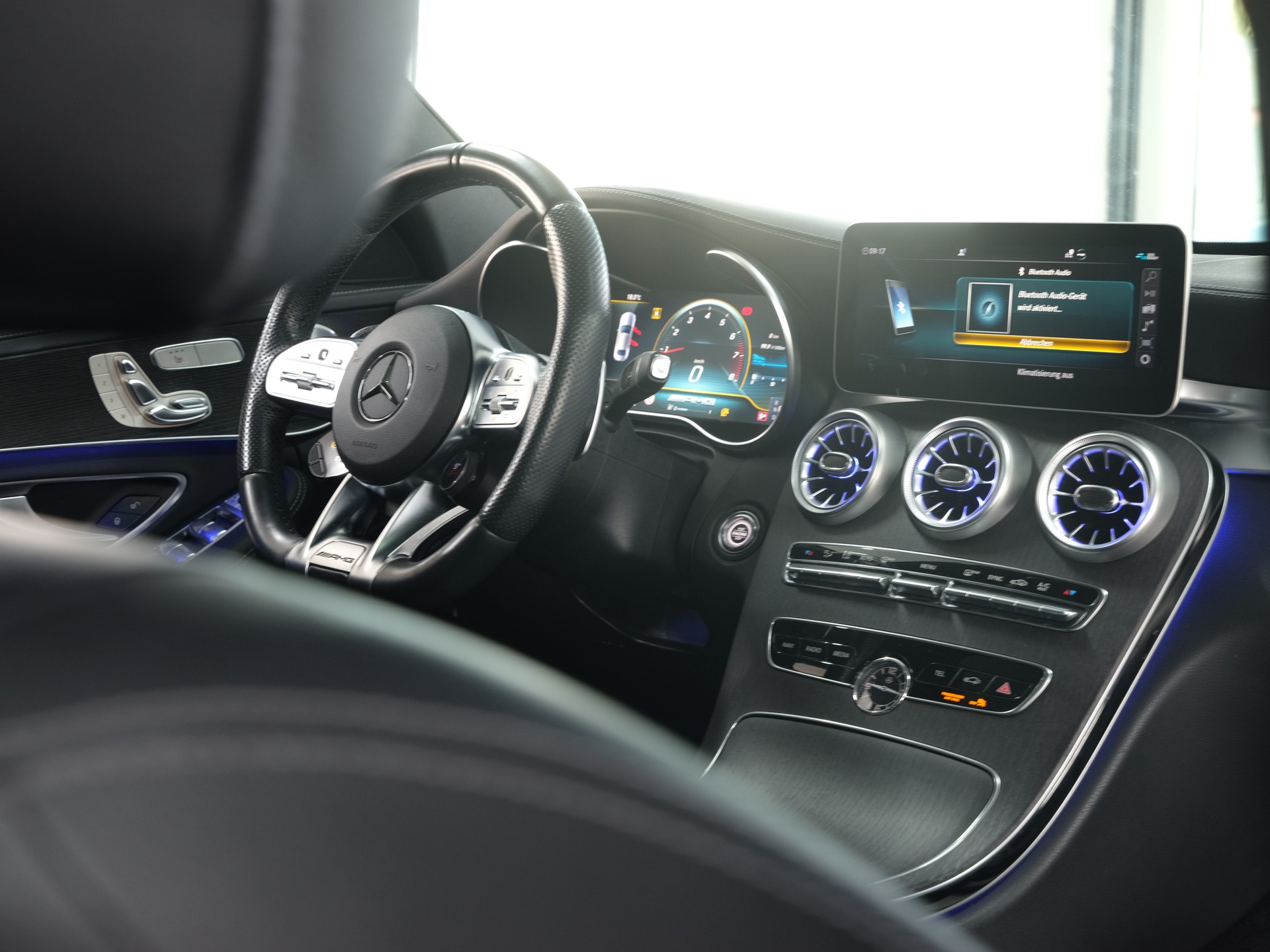 MERCEDES-BENZ C 43 AMG 4Matic Speedshift TCT 9G *Burmster* *AMG Performance* *Panorama*-image-26