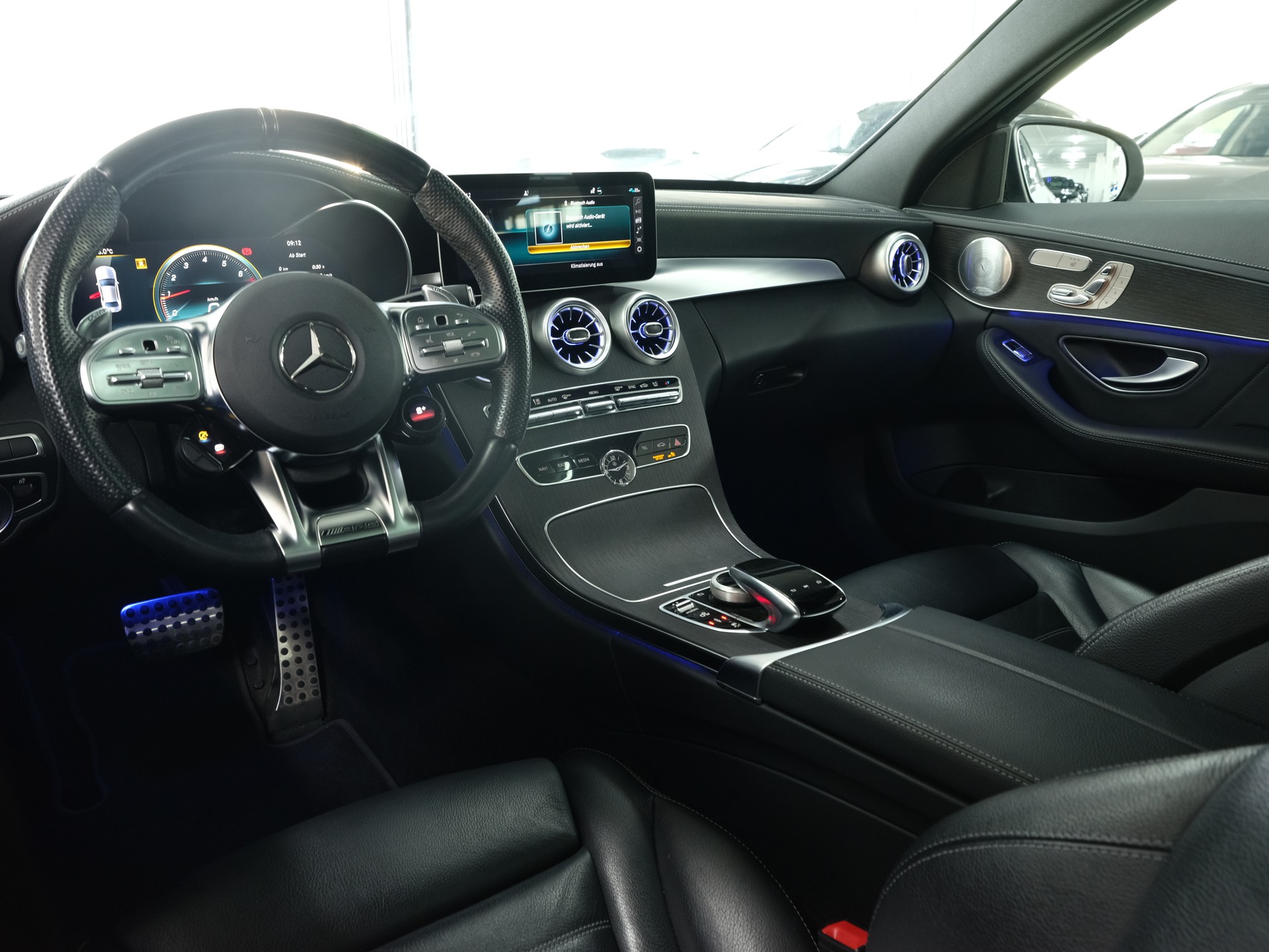 MERCEDES-BENZ C 43 AMG 4Matic Speedshift TCT 9G *Burmster* *AMG Performance* *Panorama*-image-23