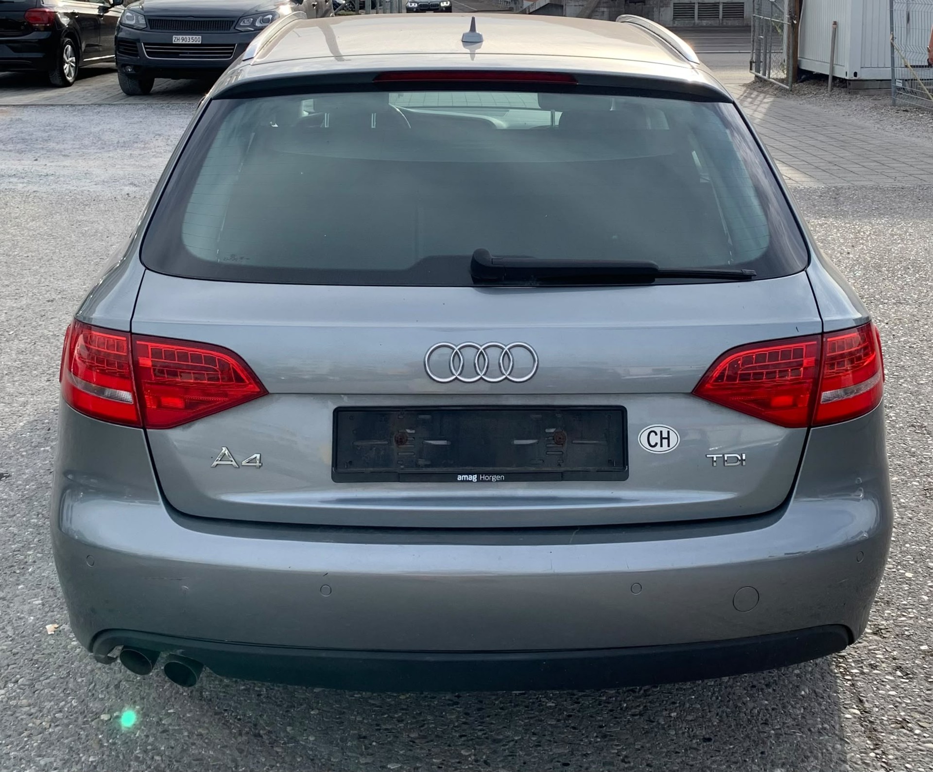 AUDI A4 Avant 2.0 TDI multitronic (Klimatronik * Alufelgen * Sensoren * Leder/Alcantara * Xenon Led * Navigation * BO5)-image-1
