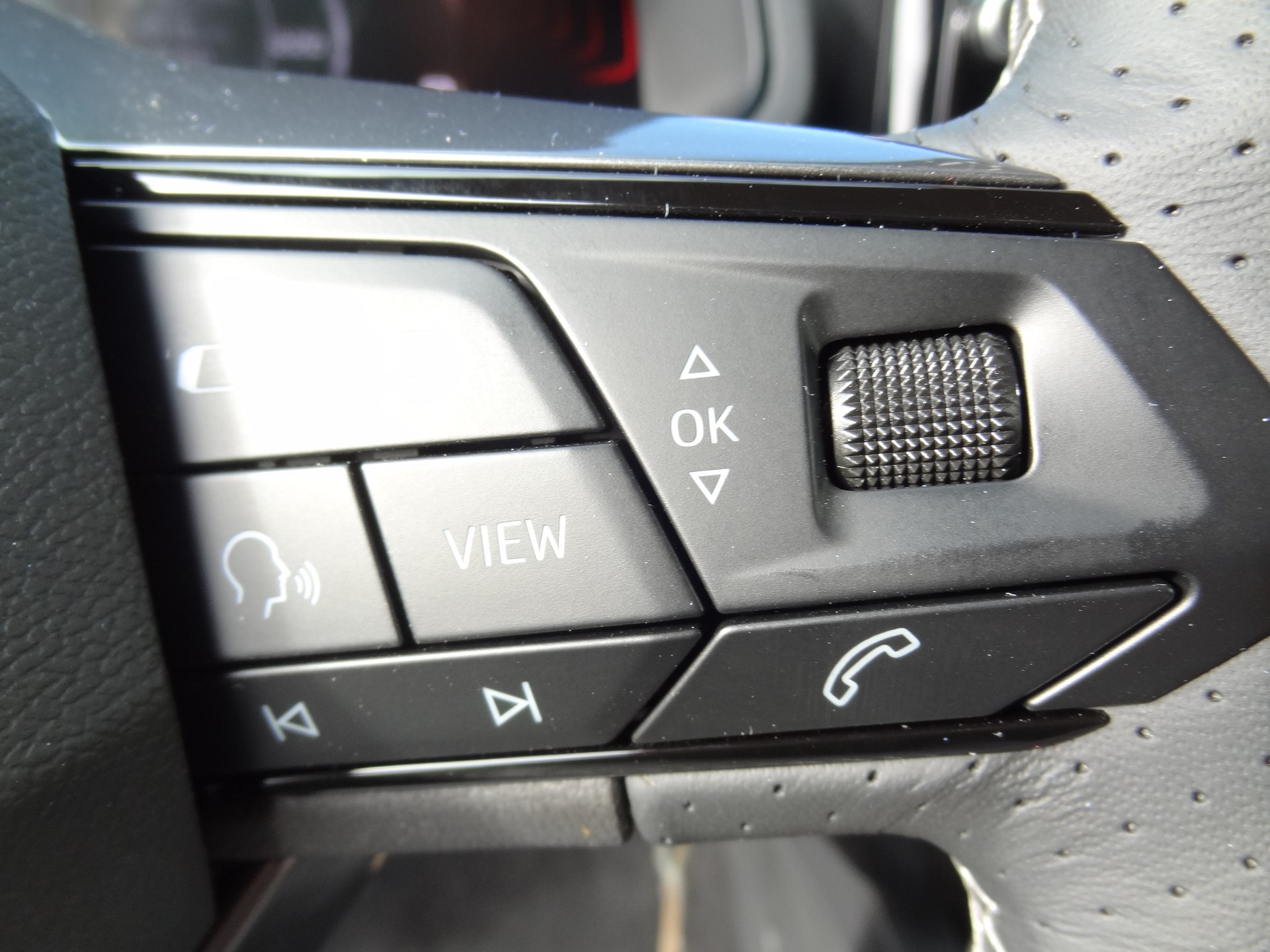 SEAT Ibiza 1.0 EcoTSI FR DSG-image-10