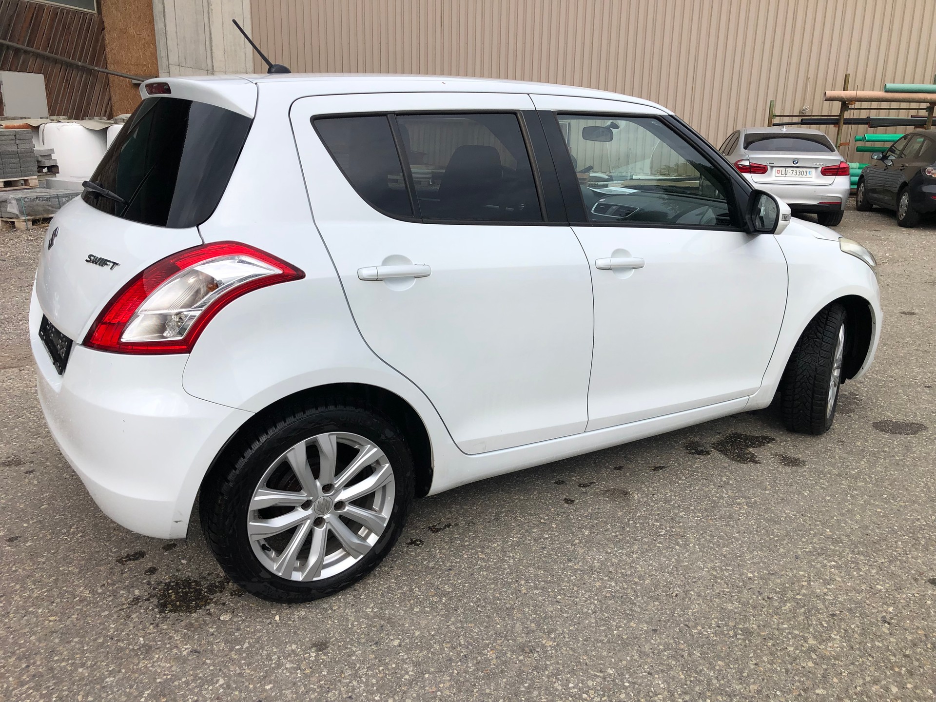 SUZUKI Swift 1.2i 16V Compact+-image-3