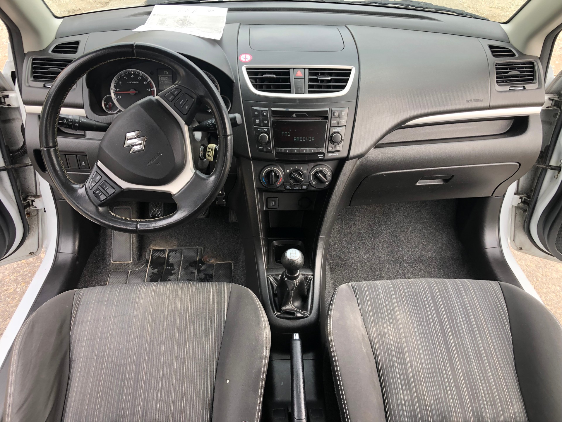 SUZUKI Swift 1.2i 16V Compact+-image-12