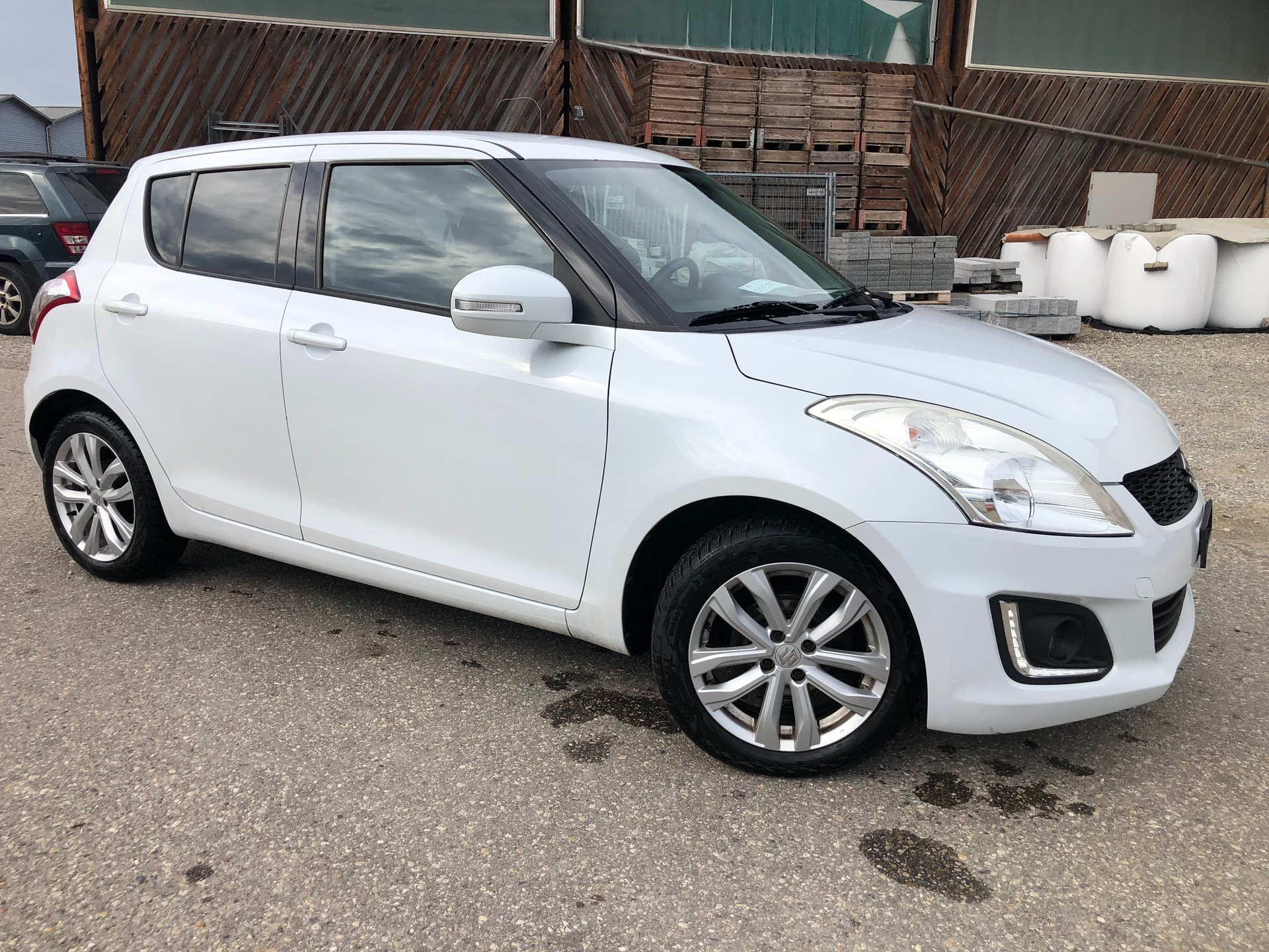 SUZUKI Swift 1.2i 16V Compact+-image-2