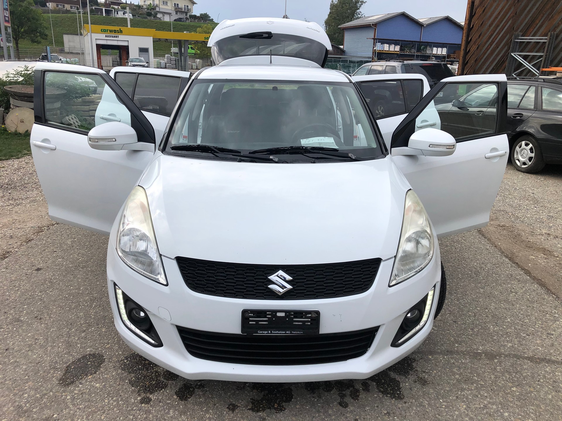 SUZUKI Swift 1.2i 16V Compact+-image-11