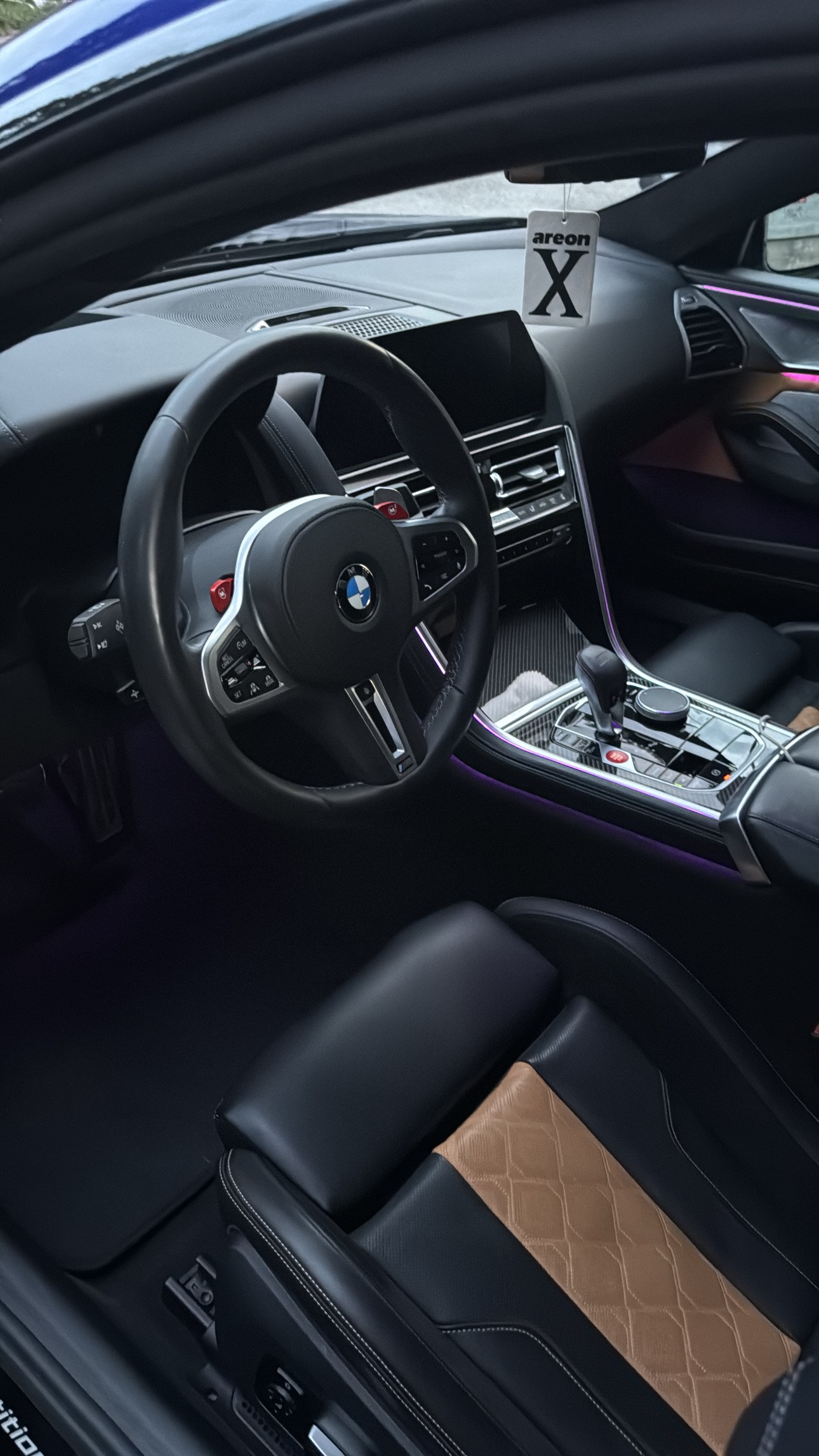 BMW M8 Competition xDrive-image-3