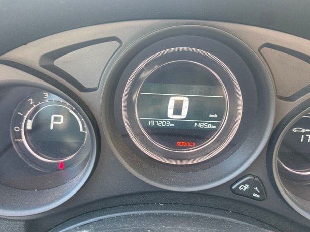 BMW 220d Active Tourer Steptronic-image-11