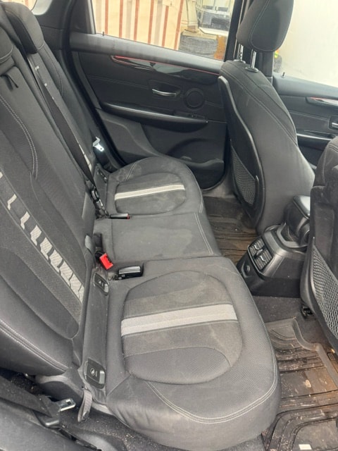 BMW 220d Active Tourer Steptronic-image-9
