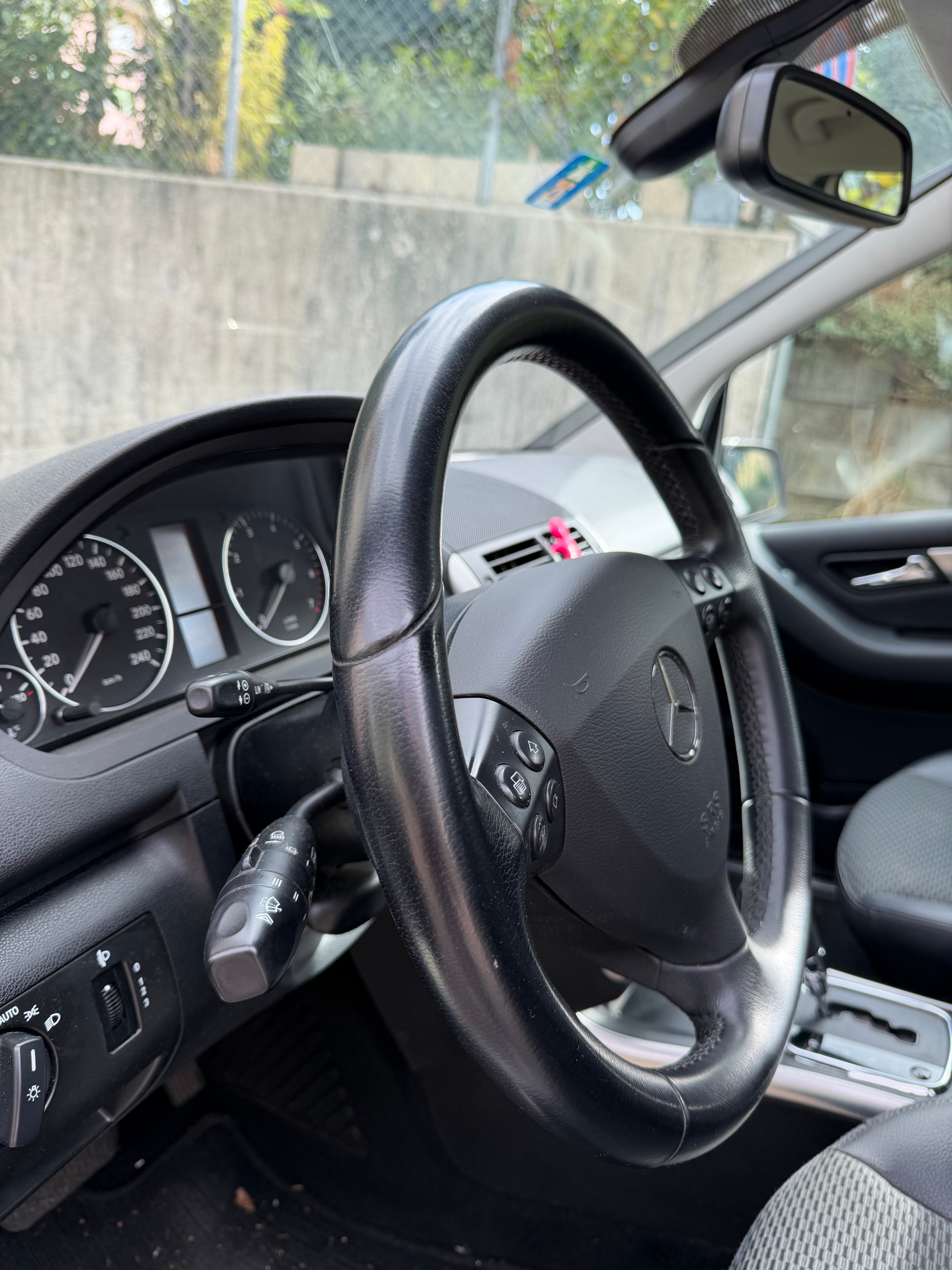 MERCEDES-BENZ A 180 (170) Avantgarde Autotronic-image-6