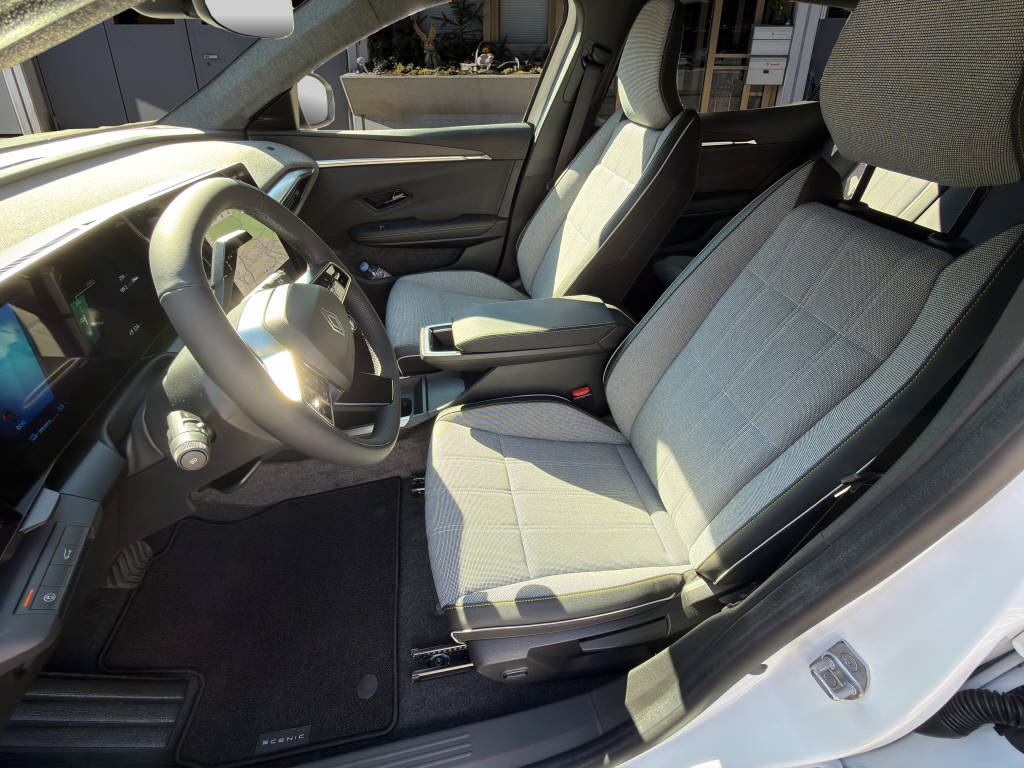 RENAULT Scénic E-Tech techno-image-9