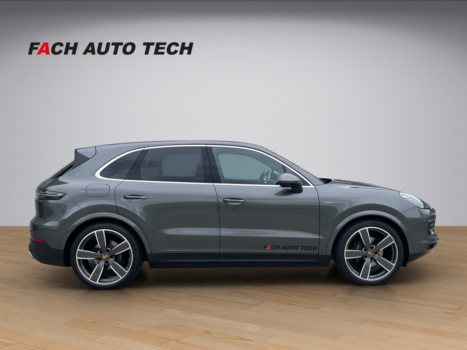 PORSCHE Cayenne 3.0 V6-image-6