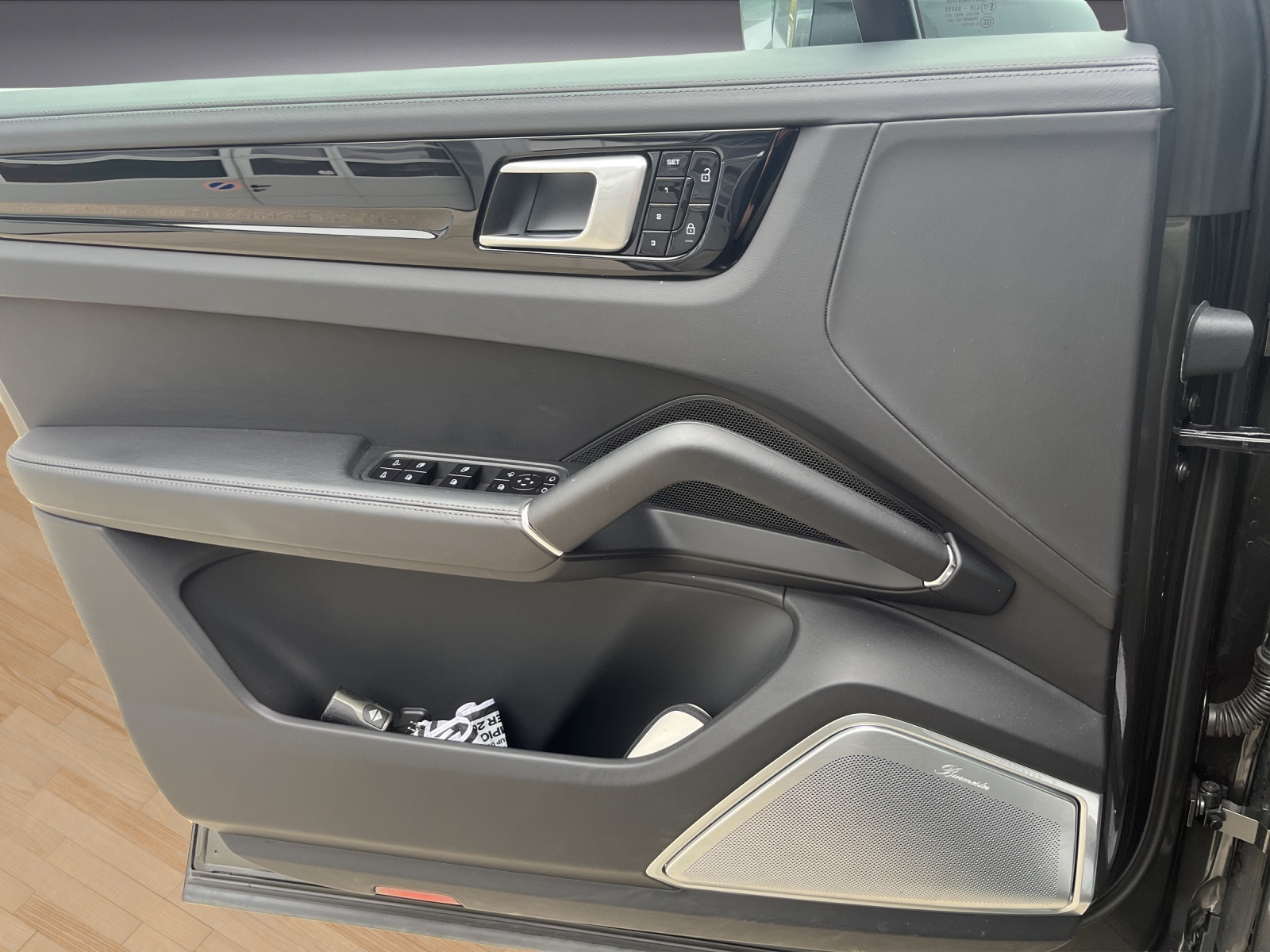 PORSCHE Cayenne 3.0 V6-image-10