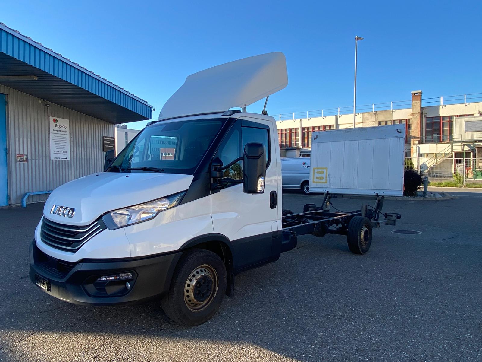 IVECO 35 S 18H-image-0