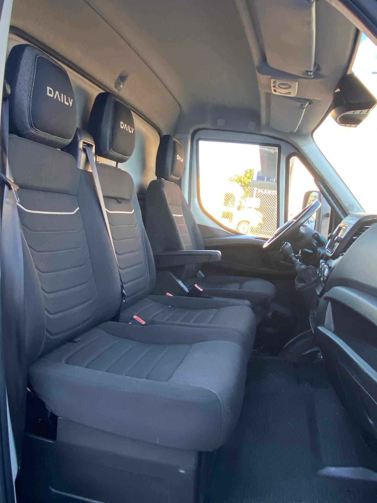 IVECO 35 S 18H-image-10