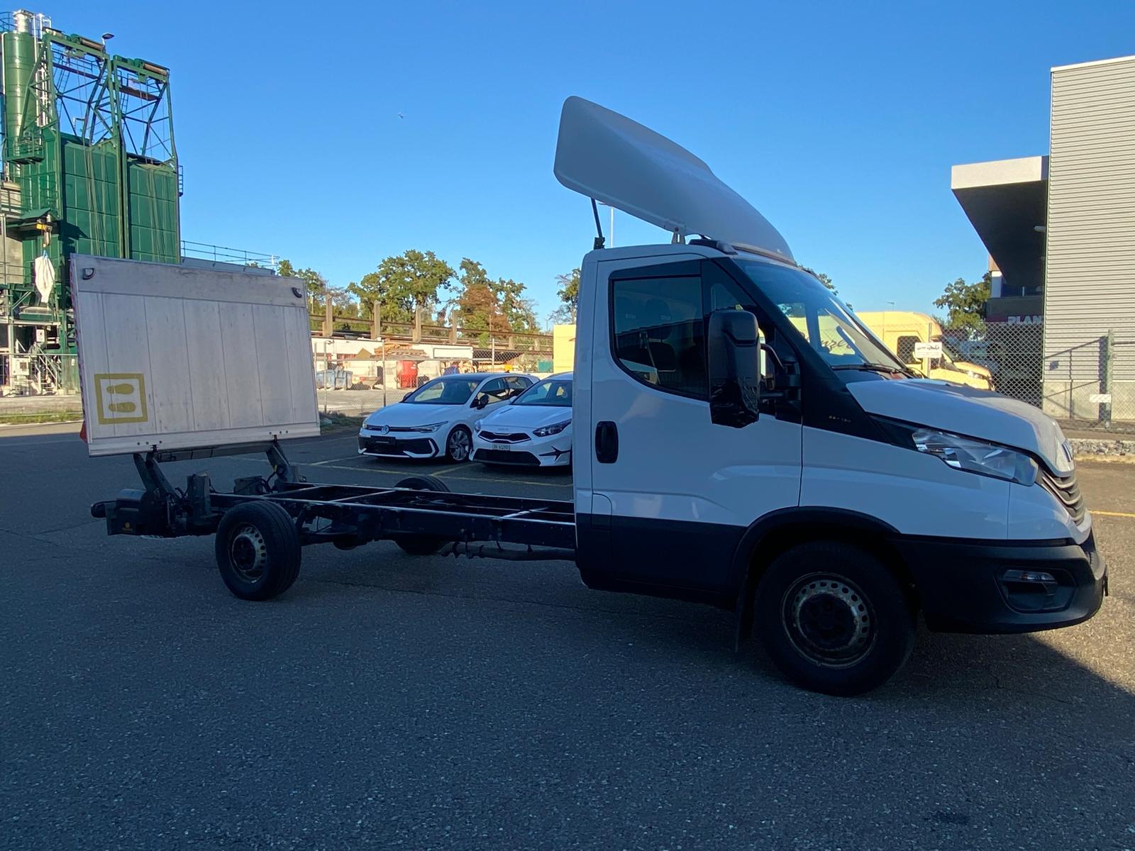 IVECO 35 S 18H-image-4
