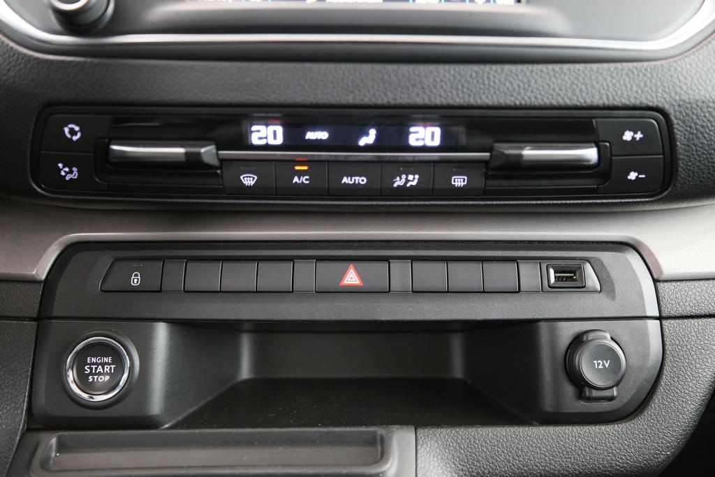 CITROEN e-Spacetourer M 75 kWh Feel-image-12