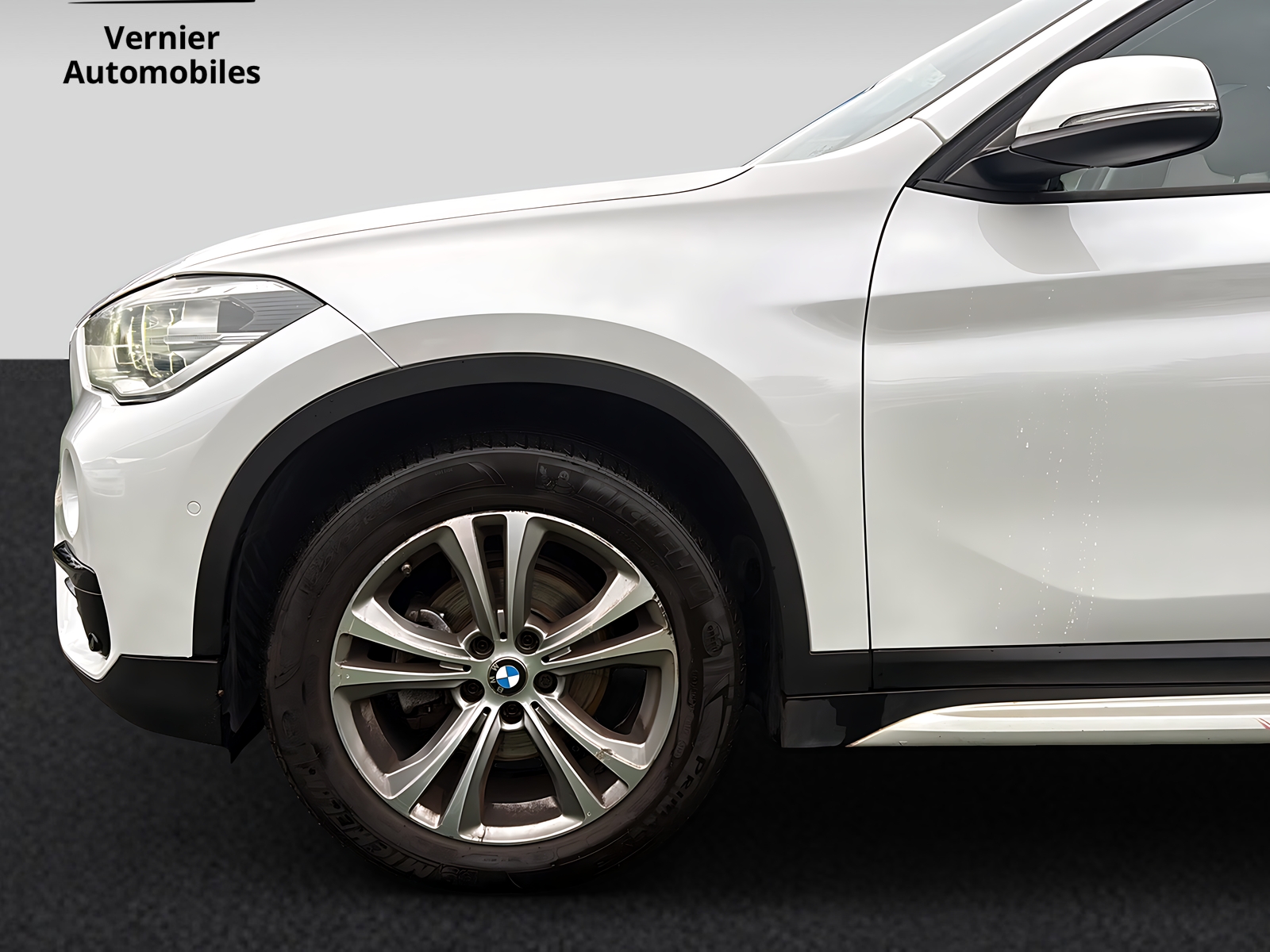 BMW X1 sDrive 18d Sport Line Steptronic-image-7
