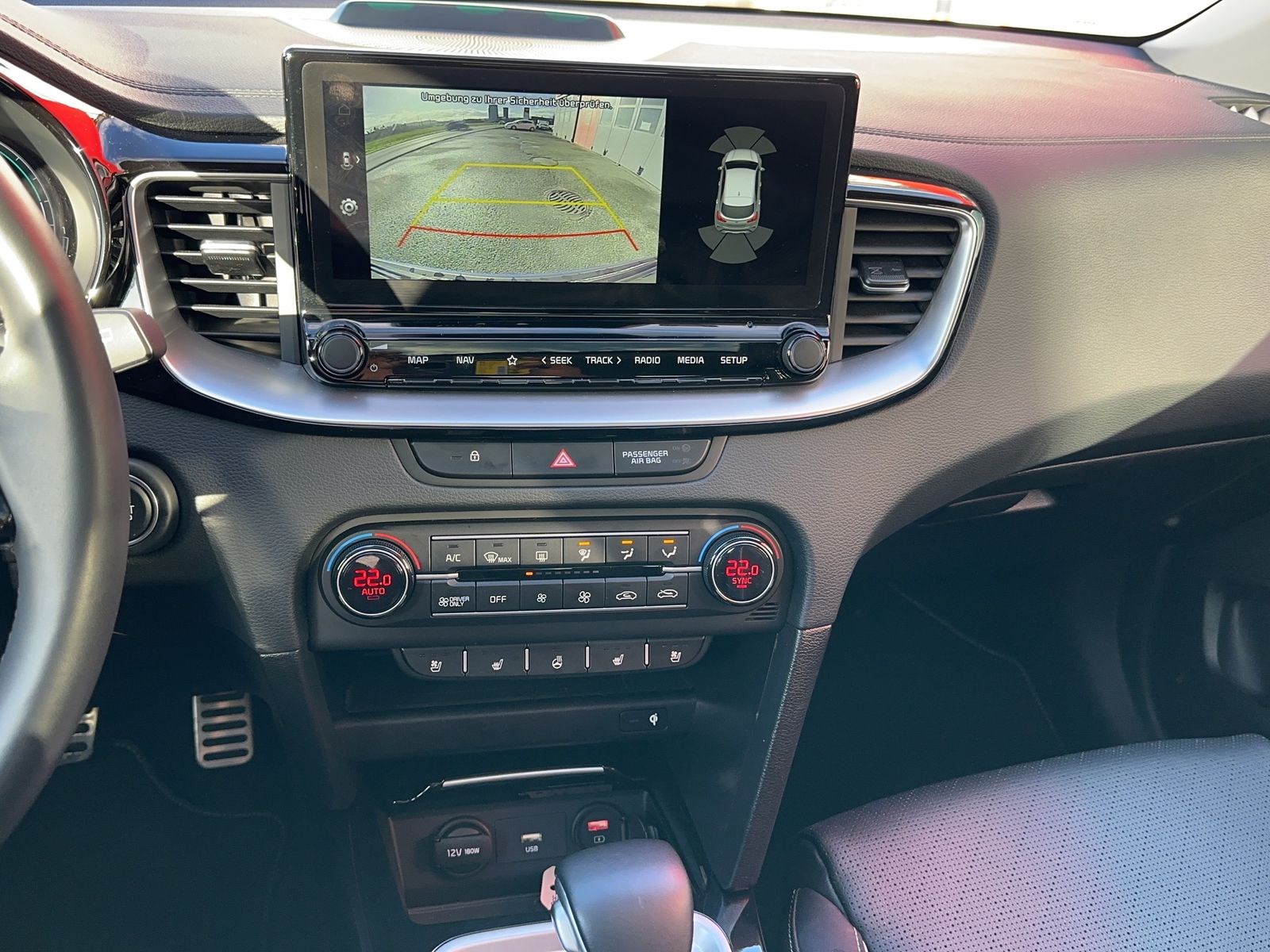 KIA XCeed 1.6 GDi Plug-in Hybrid Style / inkl. Winterräder & Ladekabel / Herstellergarantie / Leasing ab 3.99%-image-10