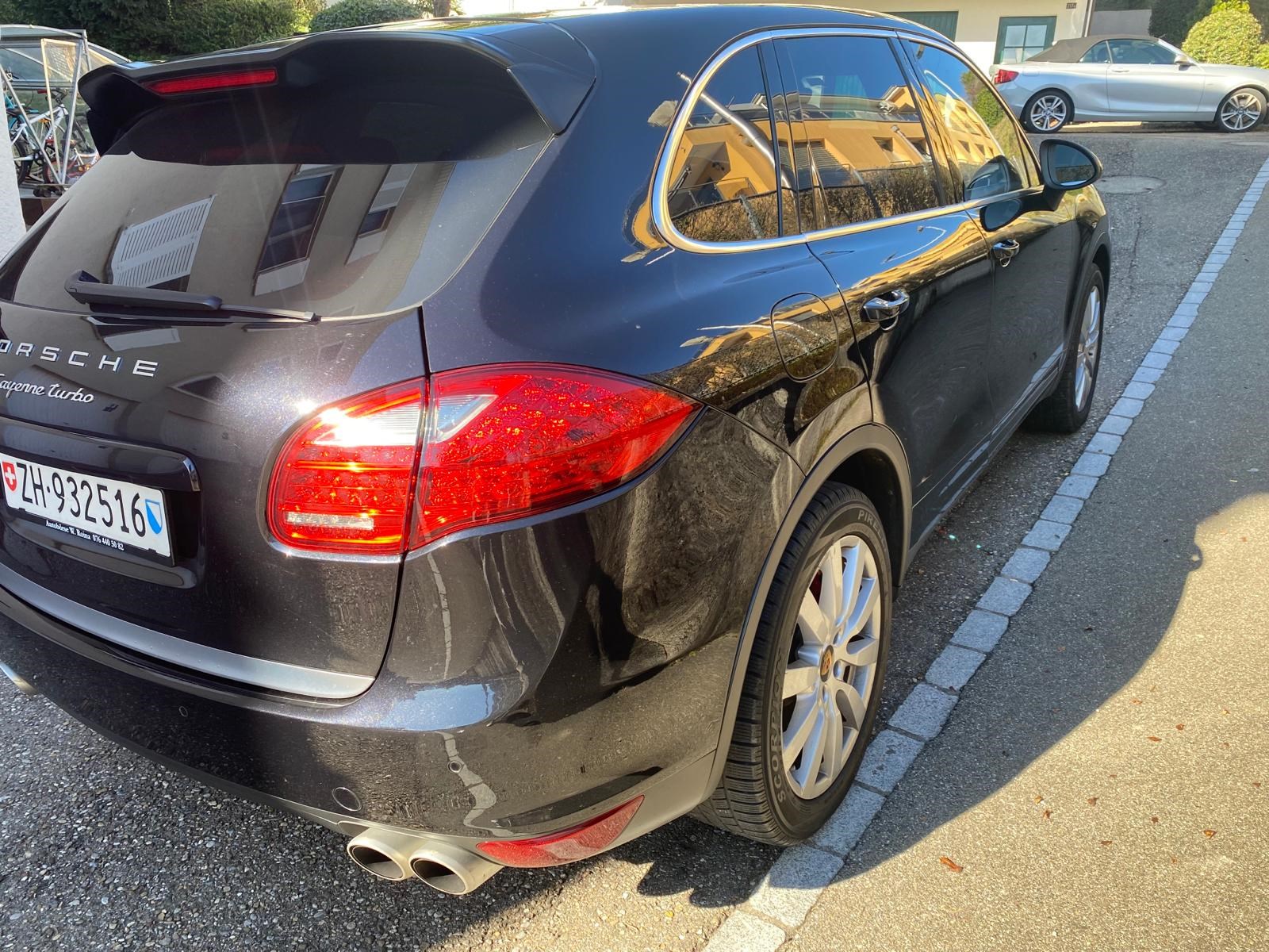 PORSCHE Cayenne Turbo-image-6