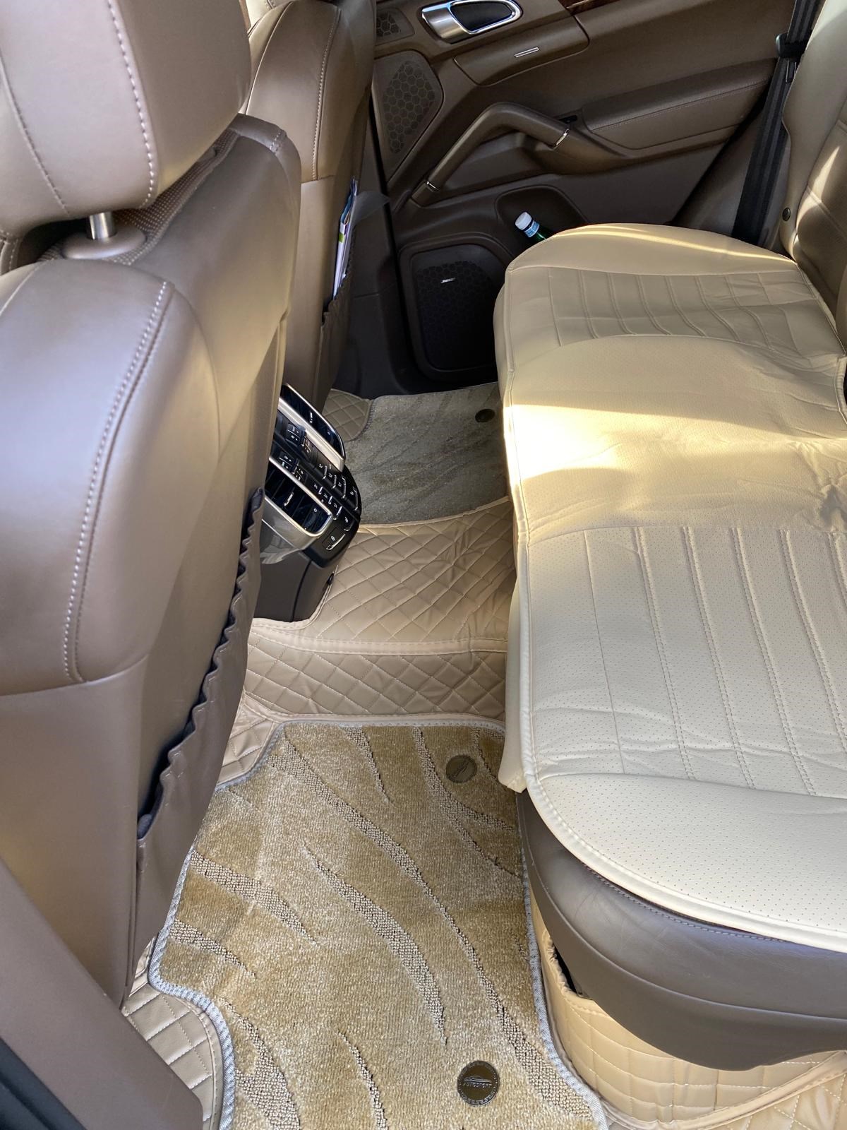 PORSCHE Cayenne Turbo-image-14
