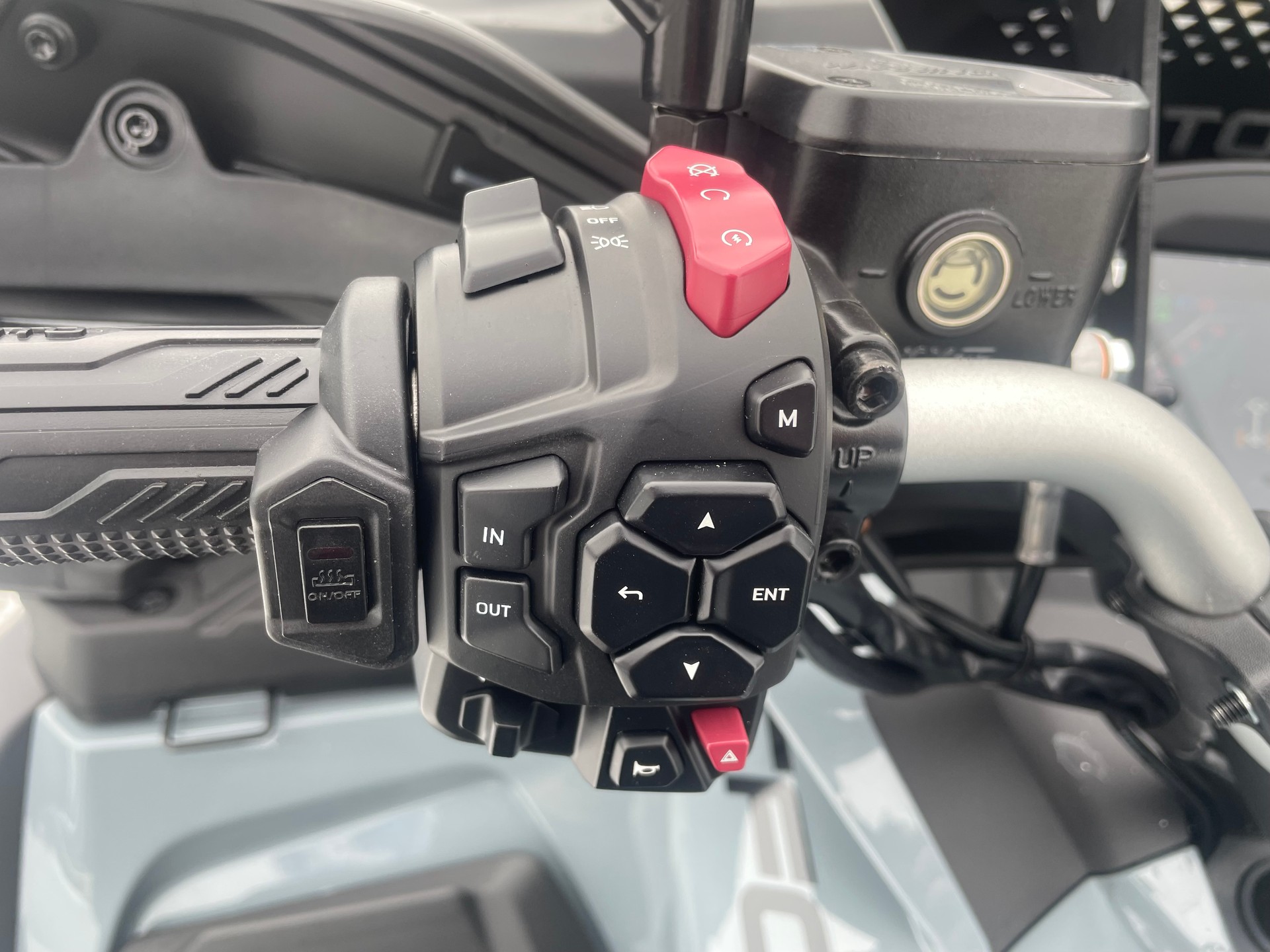 CF MOTO C Force 1000 EPS 4x4-image-7