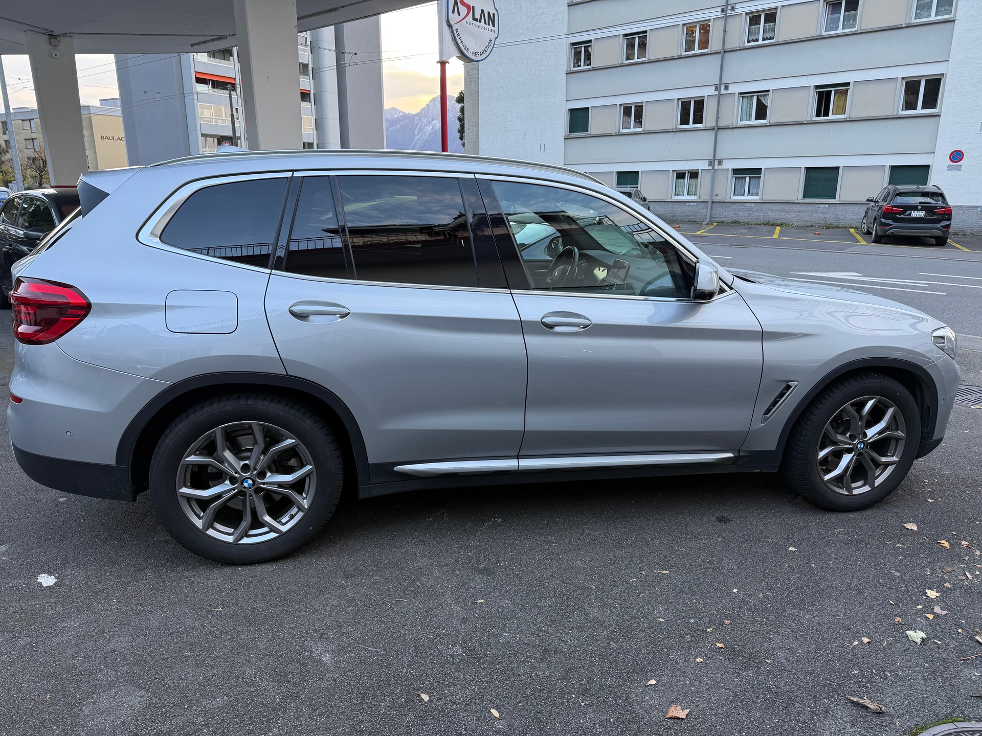 BMW X3 xDrive 30d Individual xLine Steptronic-image-6