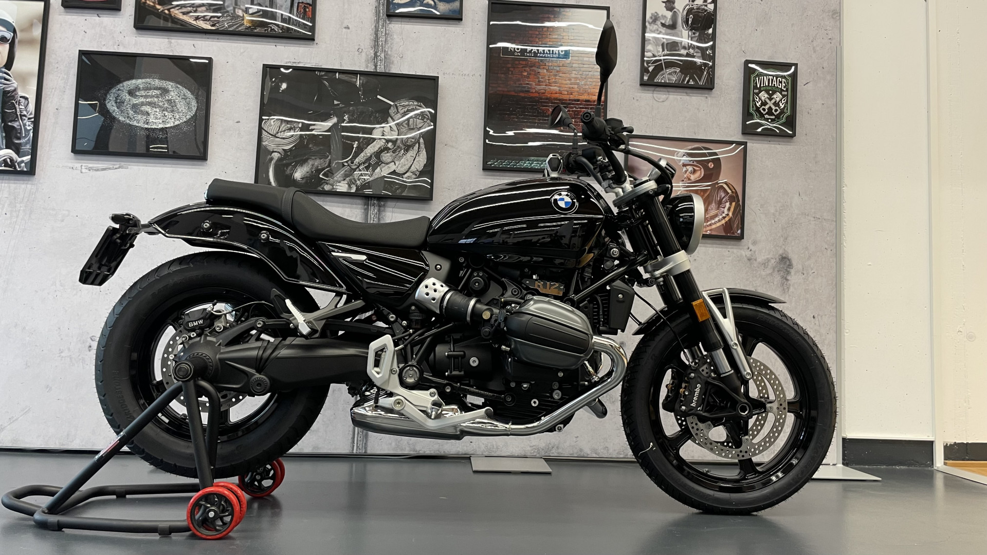 BMW R 12