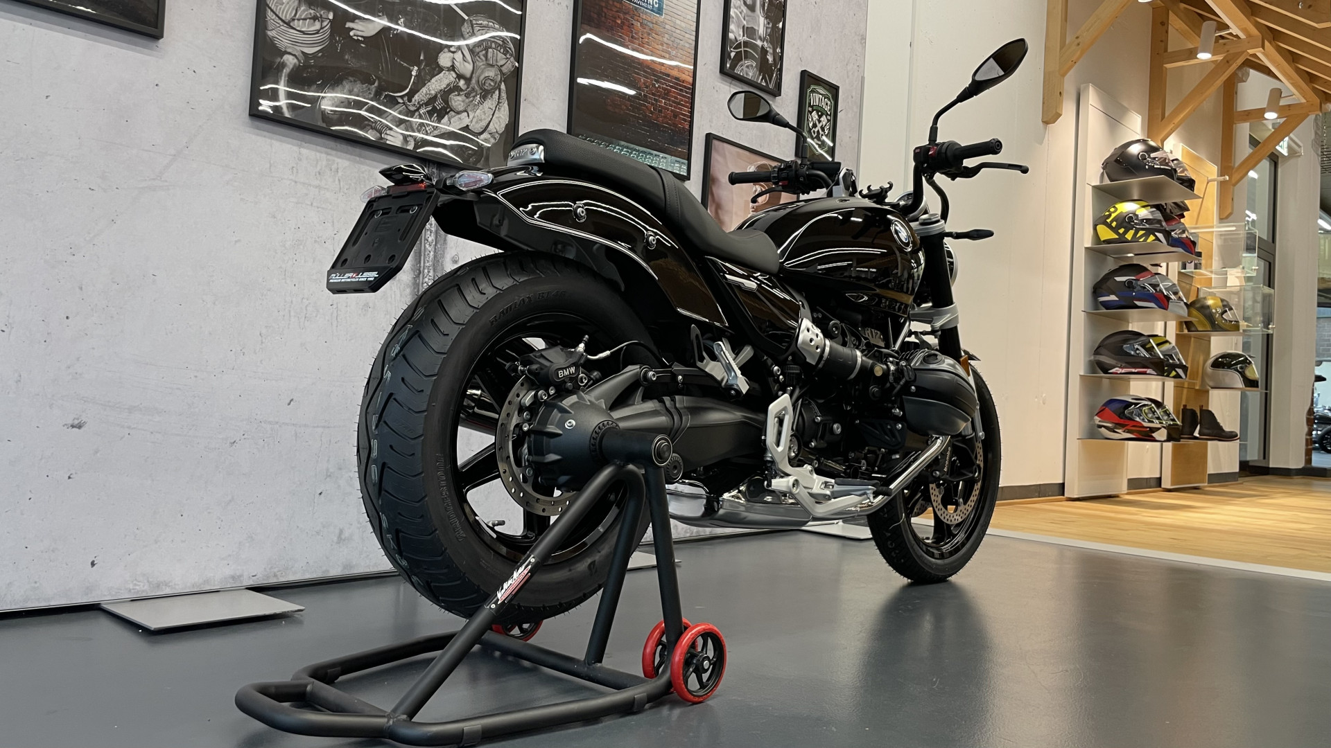 BMW R 12-showroom-element-2