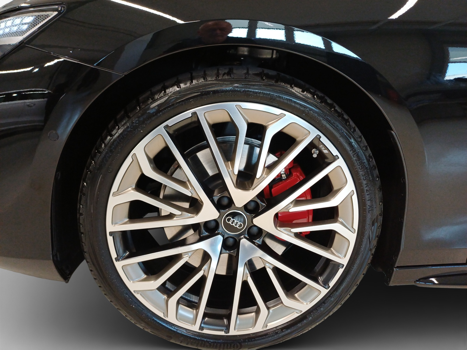 AUDI A6 Avant TFSI quattro 270 kW S tronic-image-13