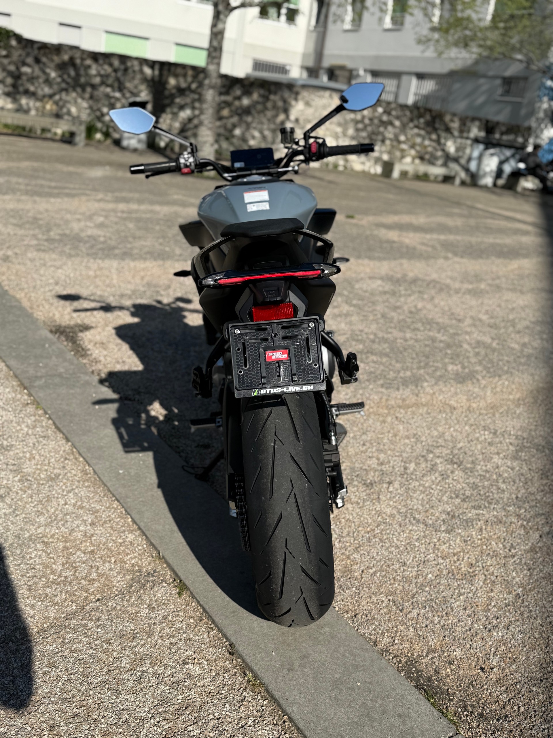 CF MOTO 675NK-image-9