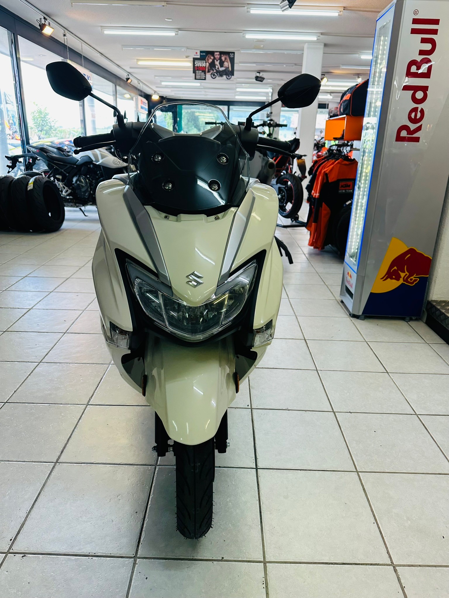 SUZUKI UB 125 Burgmann-showroom-element-1
