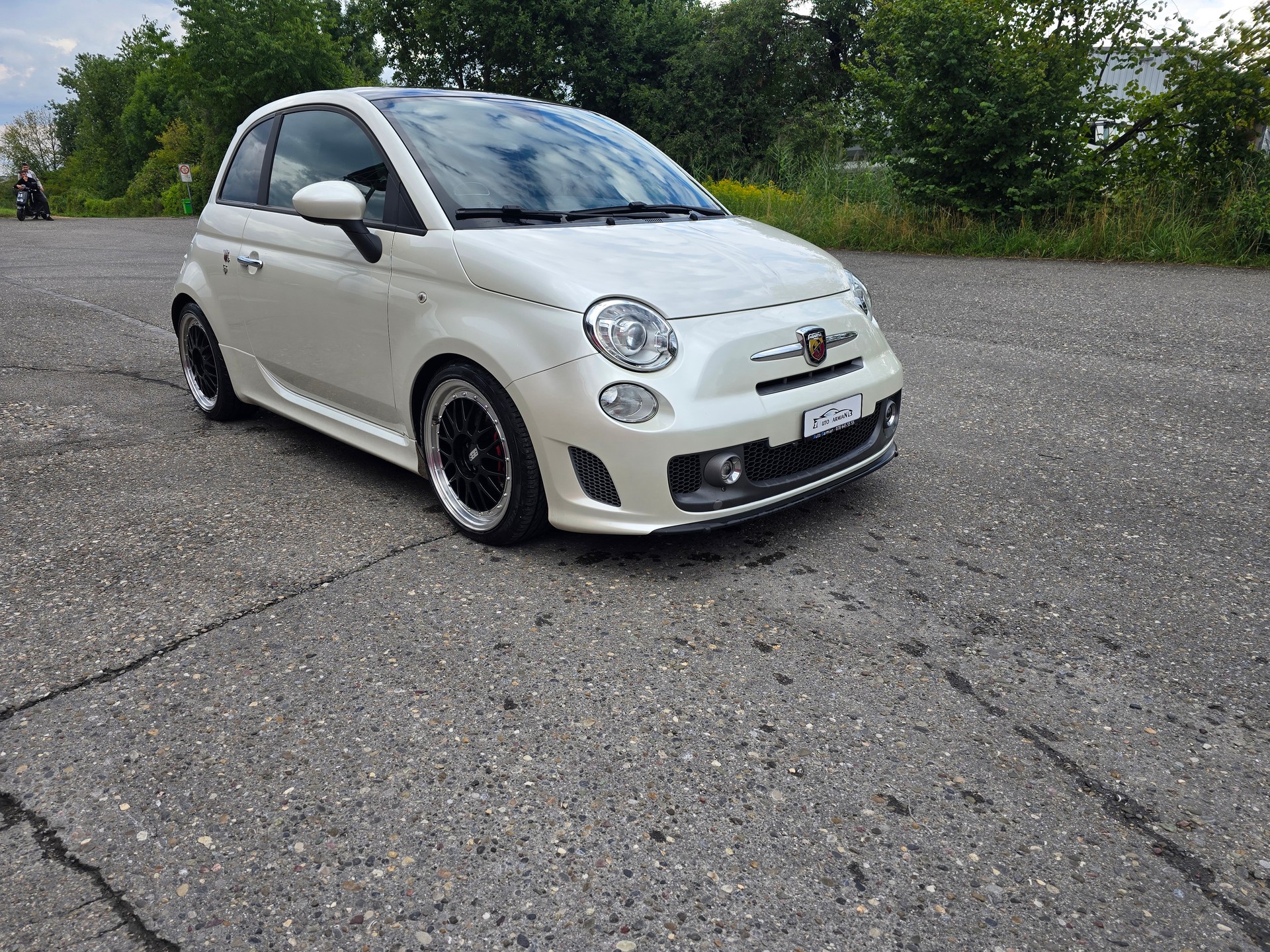 FIAT 595 1.4 16V Turbo Abarth Turismo-image-1