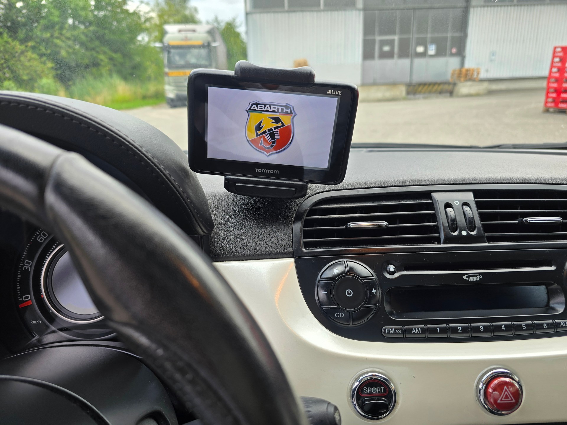 FIAT 595 1.4 16V Turbo Abarth Turismo-image-15