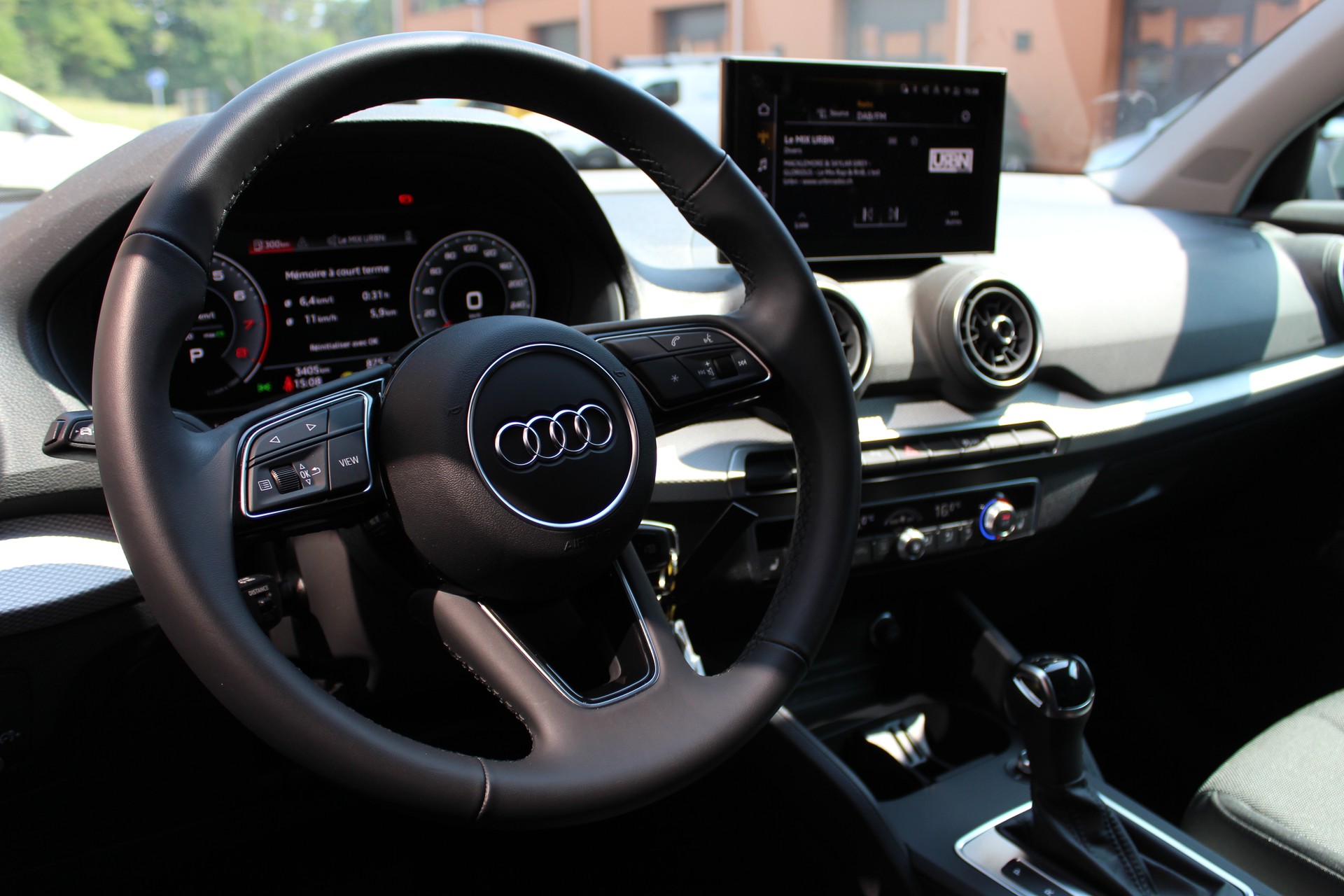 AUDI Q2 35 TFSI S-tronic-image-7