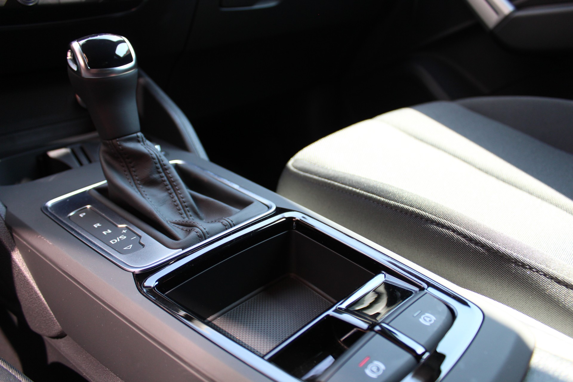 AUDI Q2 35 TFSI S-tronic-image-14