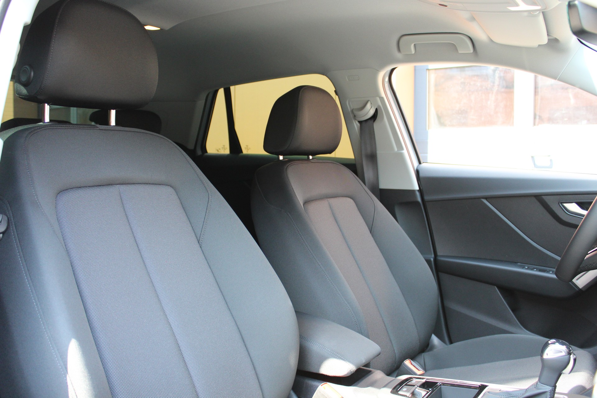 AUDI Q2 35 TFSI S-tronic-image-17
