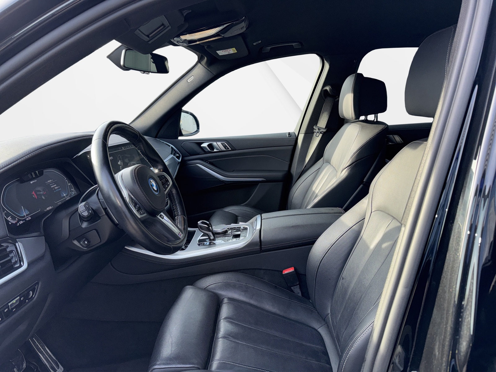 BMW X5 xDrive45e M Sport-image-12