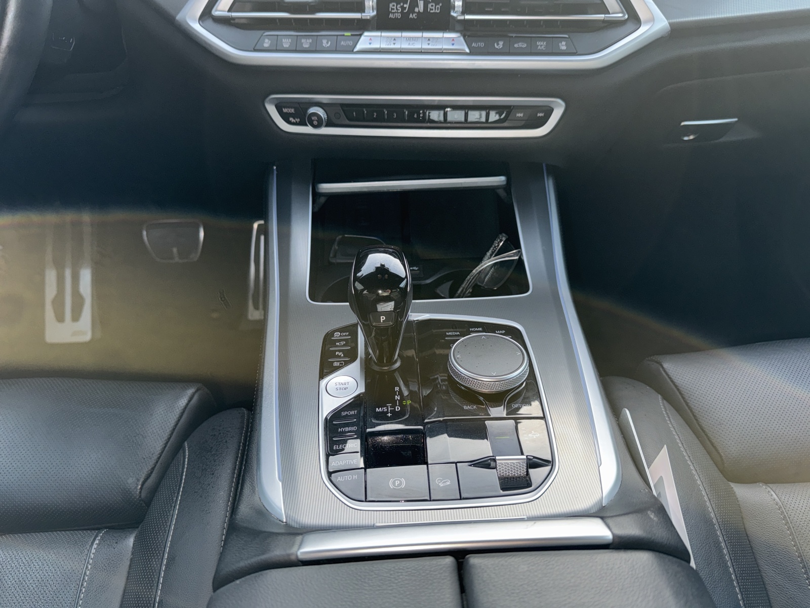 BMW X5 xDrive45e M Sport-image-16