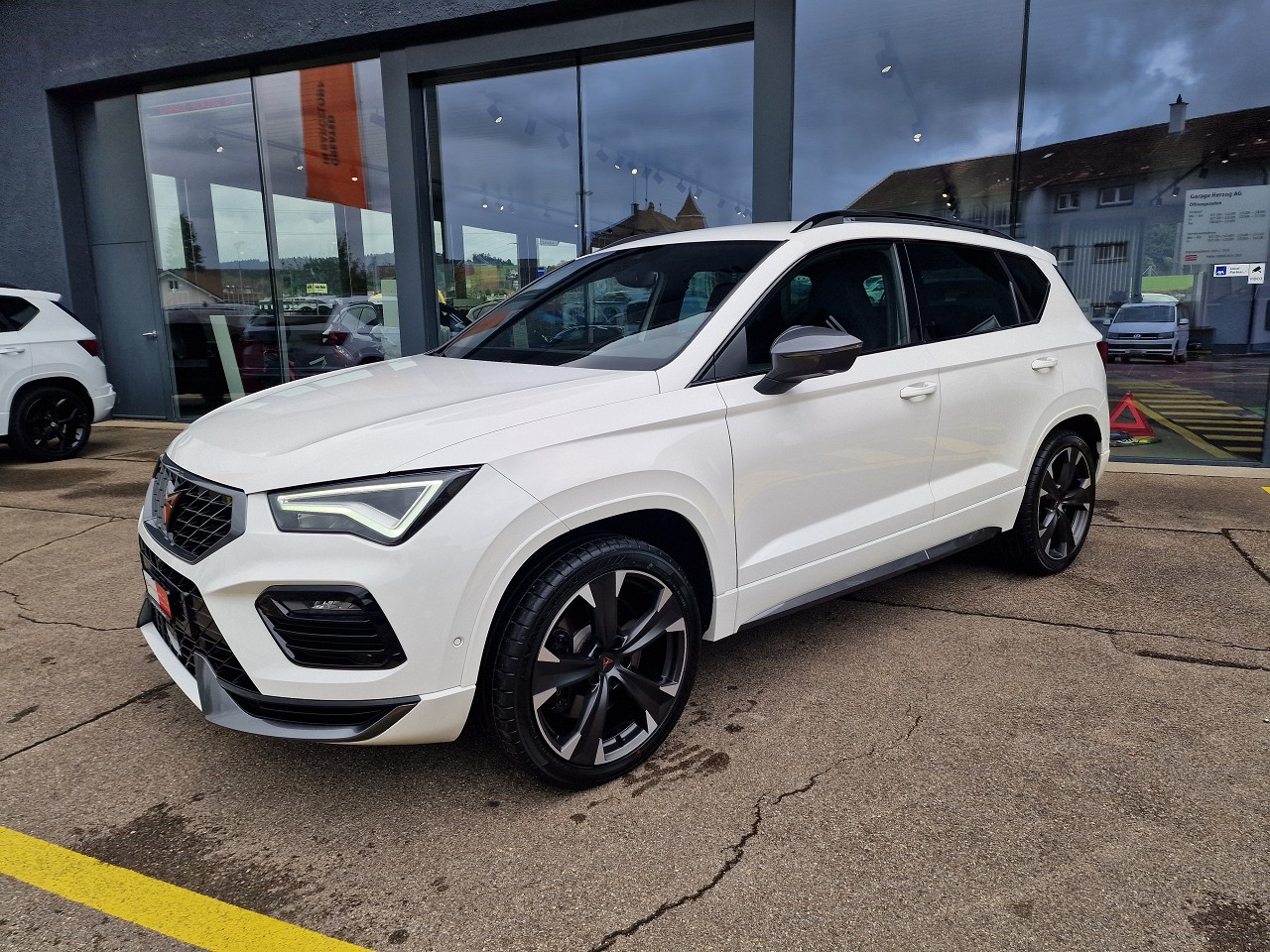 CUPRA Ateca 2.0TSI 4Drive DSG-image-1