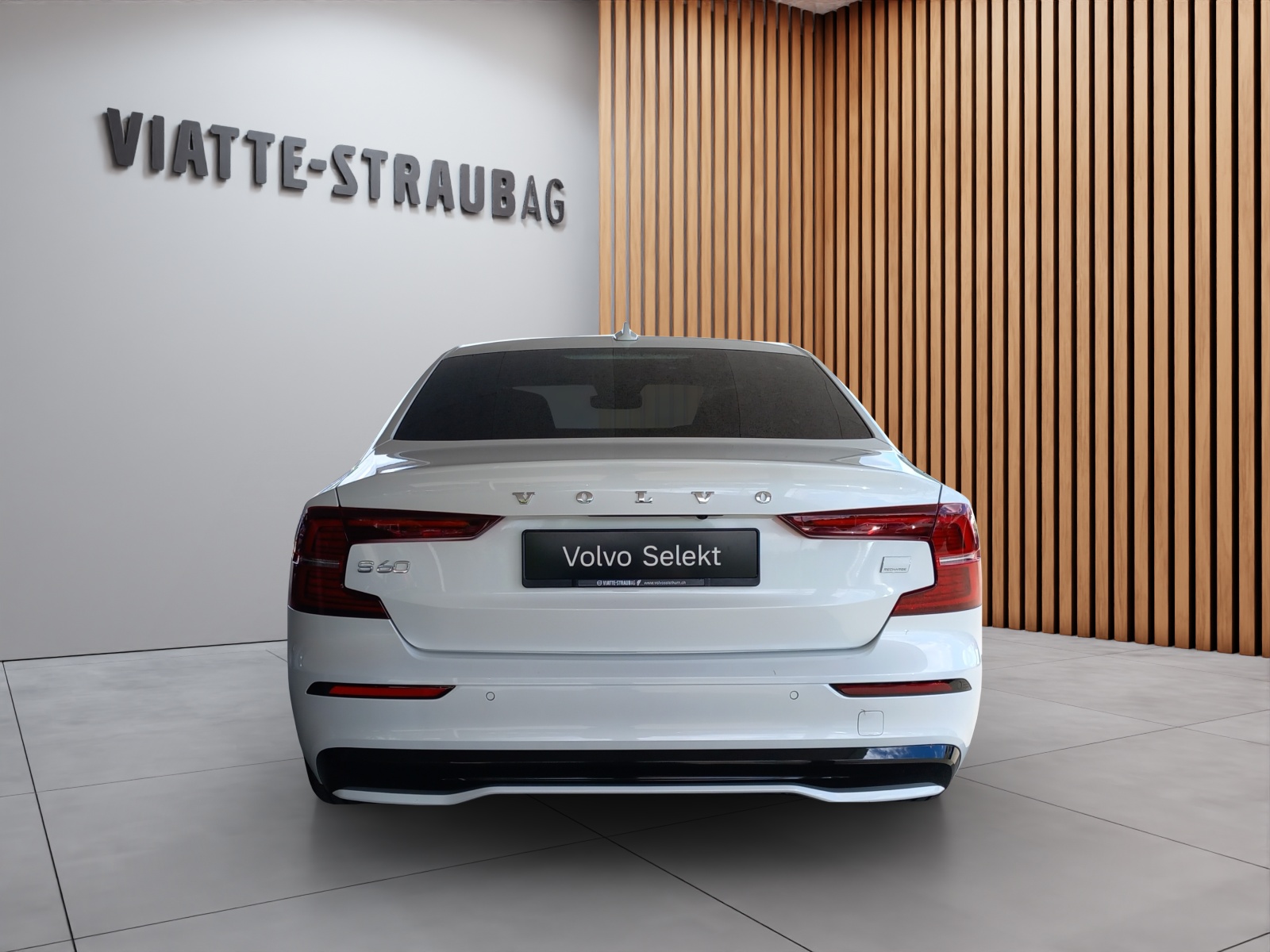 VOLVO S60 2.0 T8 TE Ultimate Dark eAWD-image-6
