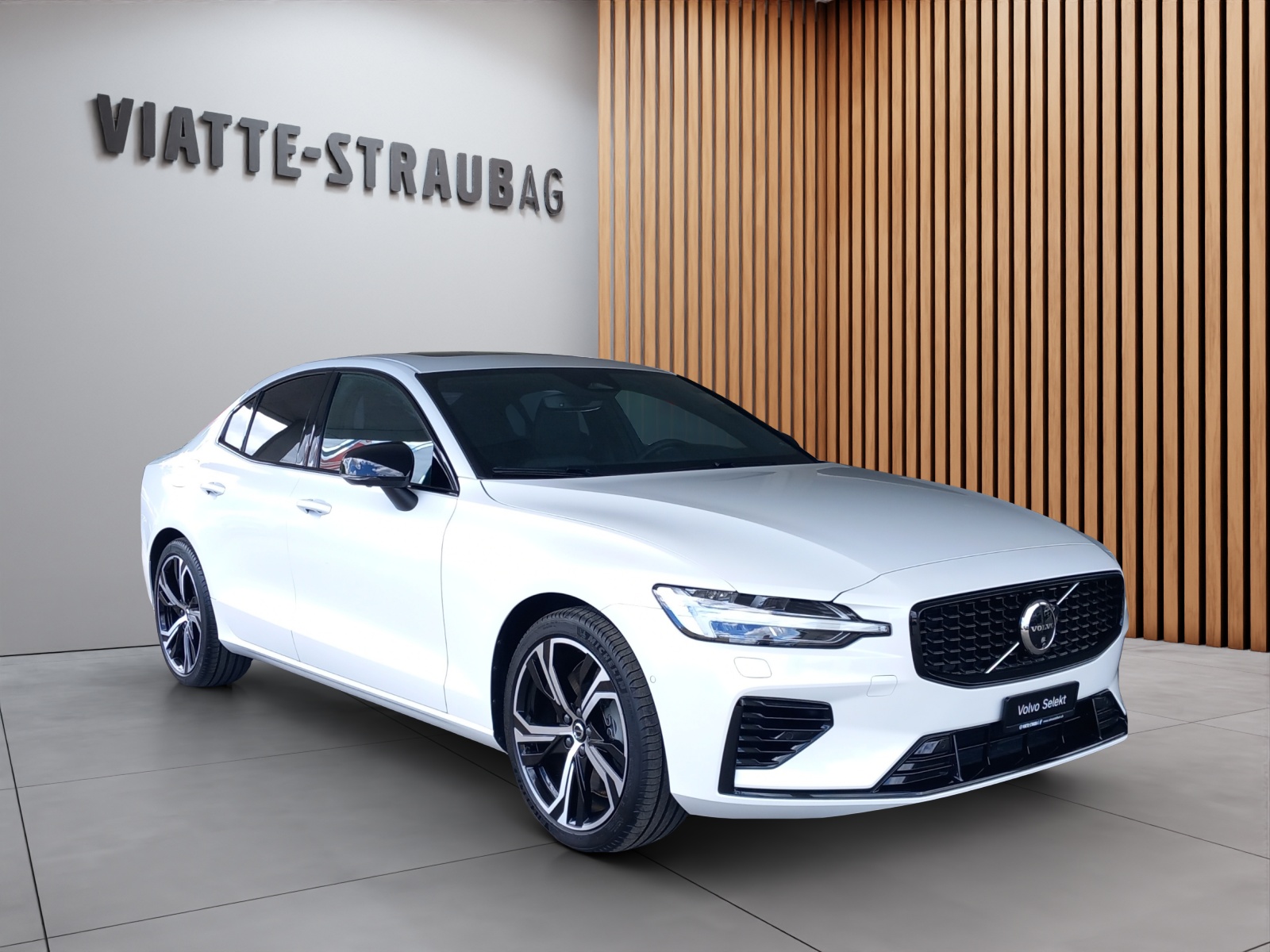 VOLVO S60 2.0 T8 TE Ultimate Dark eAWD-showroom-element-1