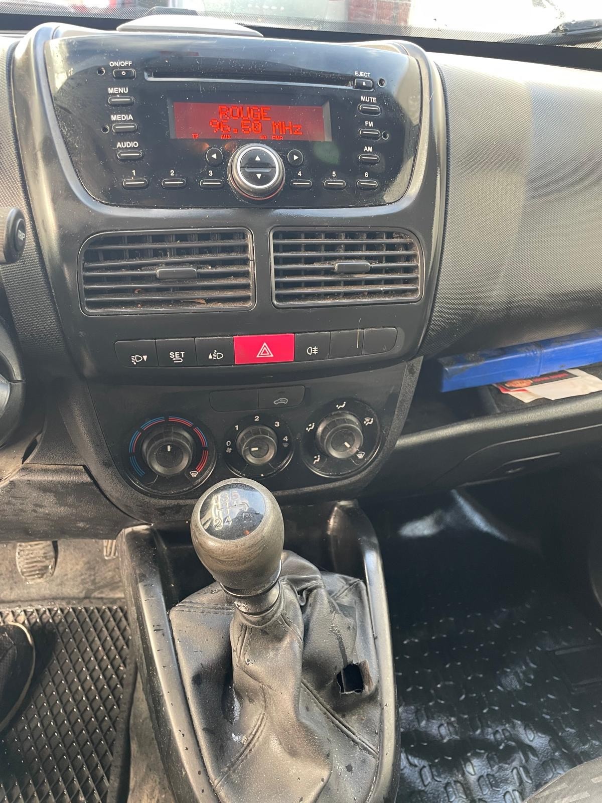 OPEL Combo 1.4i 2.2 L1H1-image-10