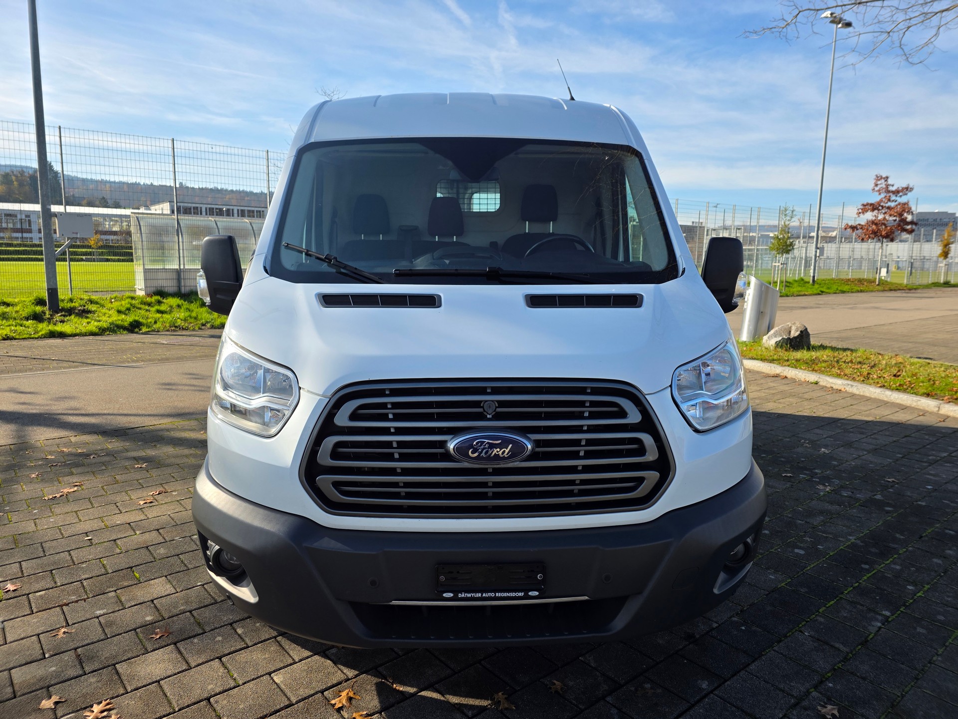 FORD Transit Van 350 L2 Trend 2.0 TDCi 170 FWD A-showroom-element-2